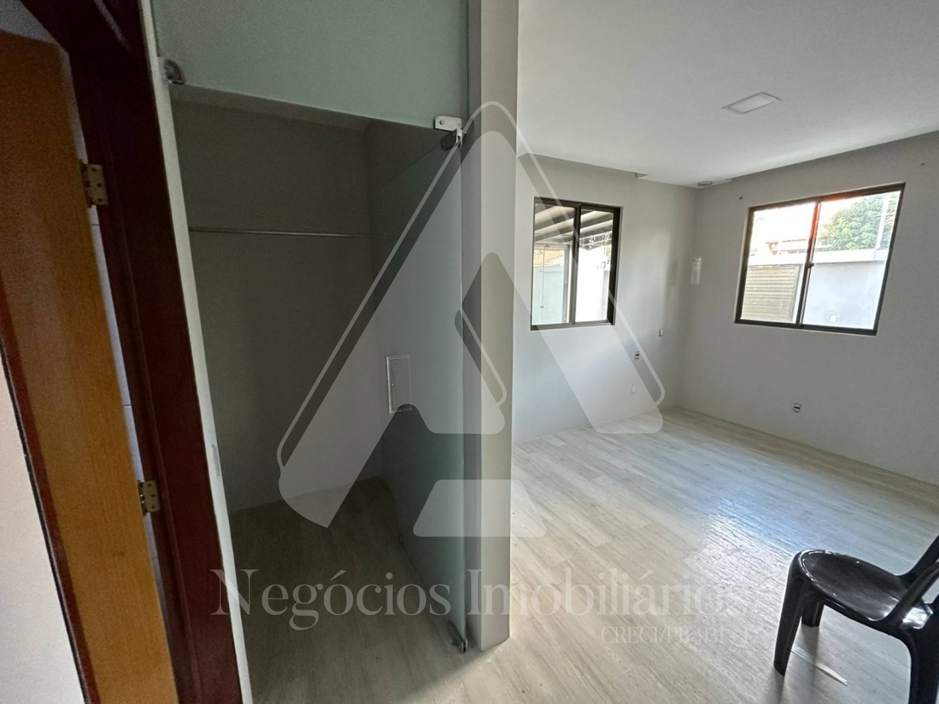 Casa à venda com 5 quartos, 340m² - Foto 8