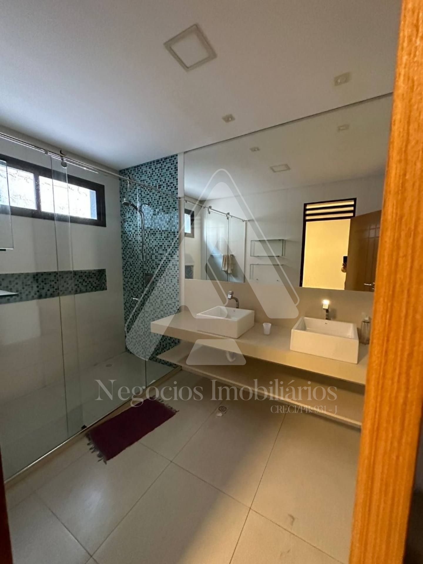 Casa à venda com 5 quartos, 340m² - Foto 10