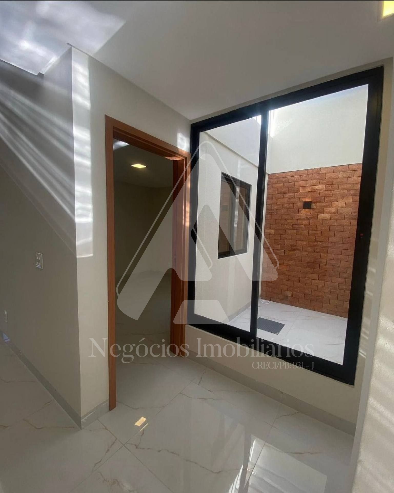 Casa à venda com 3 quartos, 138m² - Foto 4