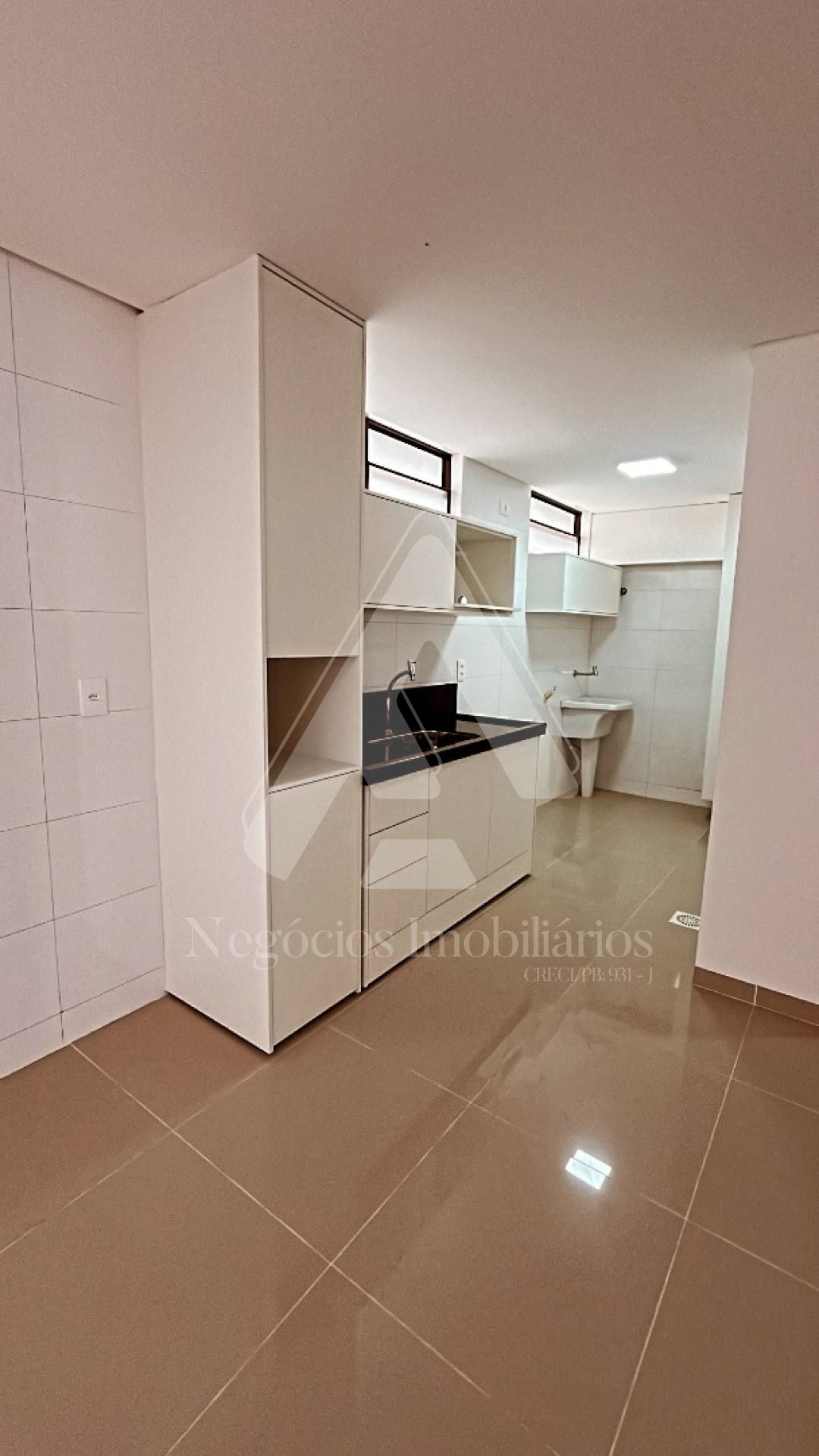 Apartamento para alugar com 2 quartos, 70m² - Foto 10