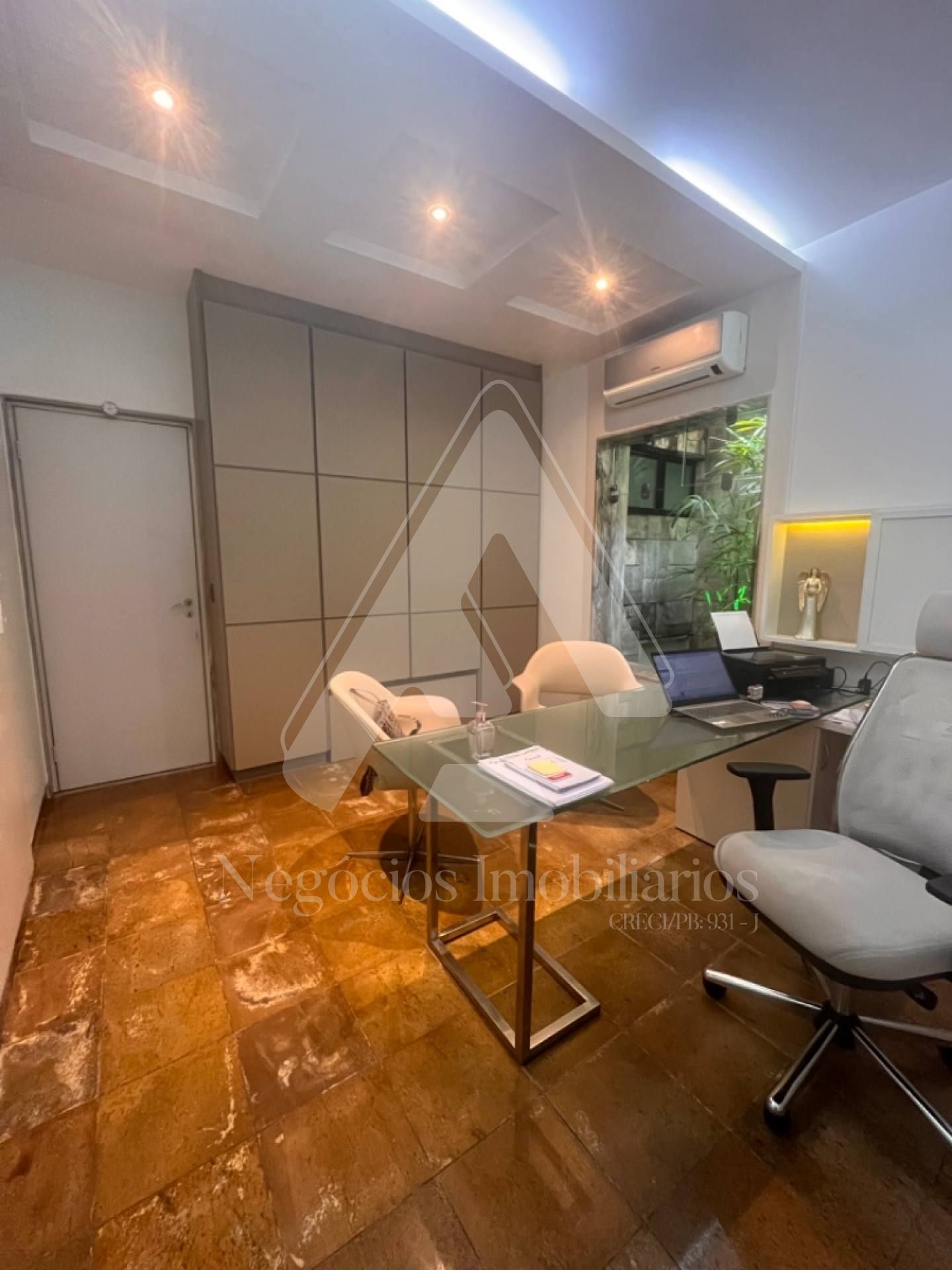 Casa à venda com 3 quartos, 200m² - Foto 10