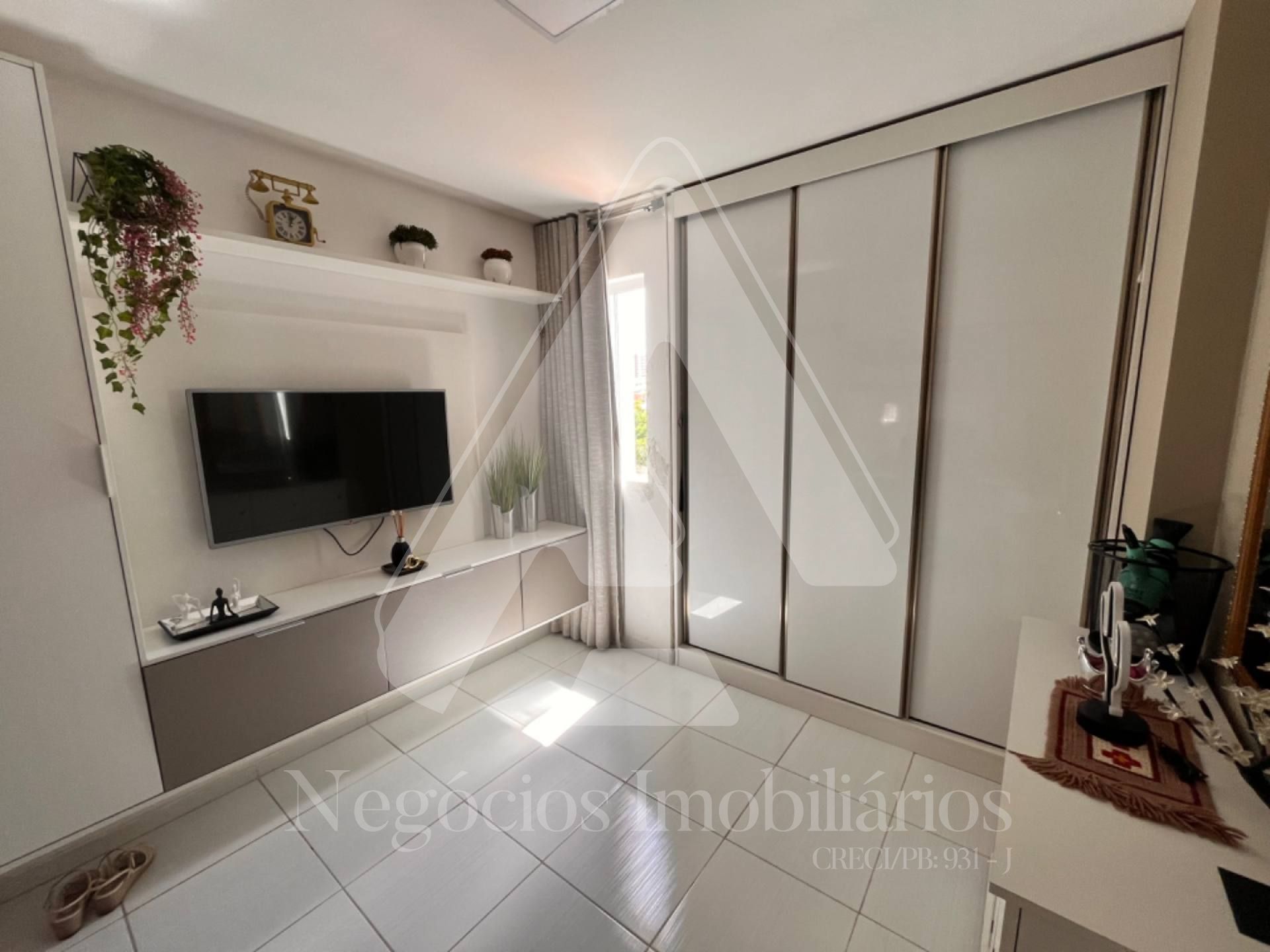 Apartamento à venda com 2 quartos, 75m² - Foto 9