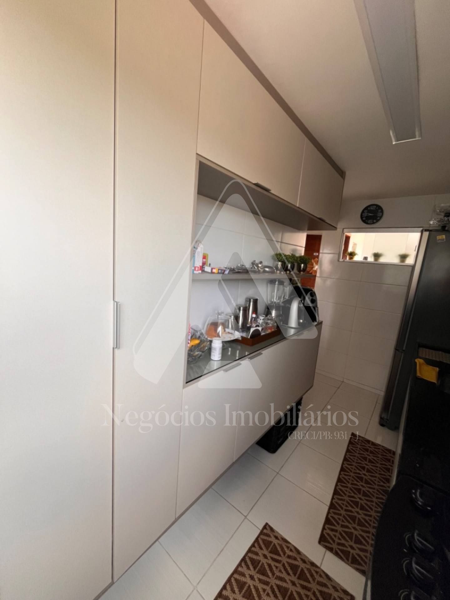 Apartamento à venda com 2 quartos, 75m² - Foto 20