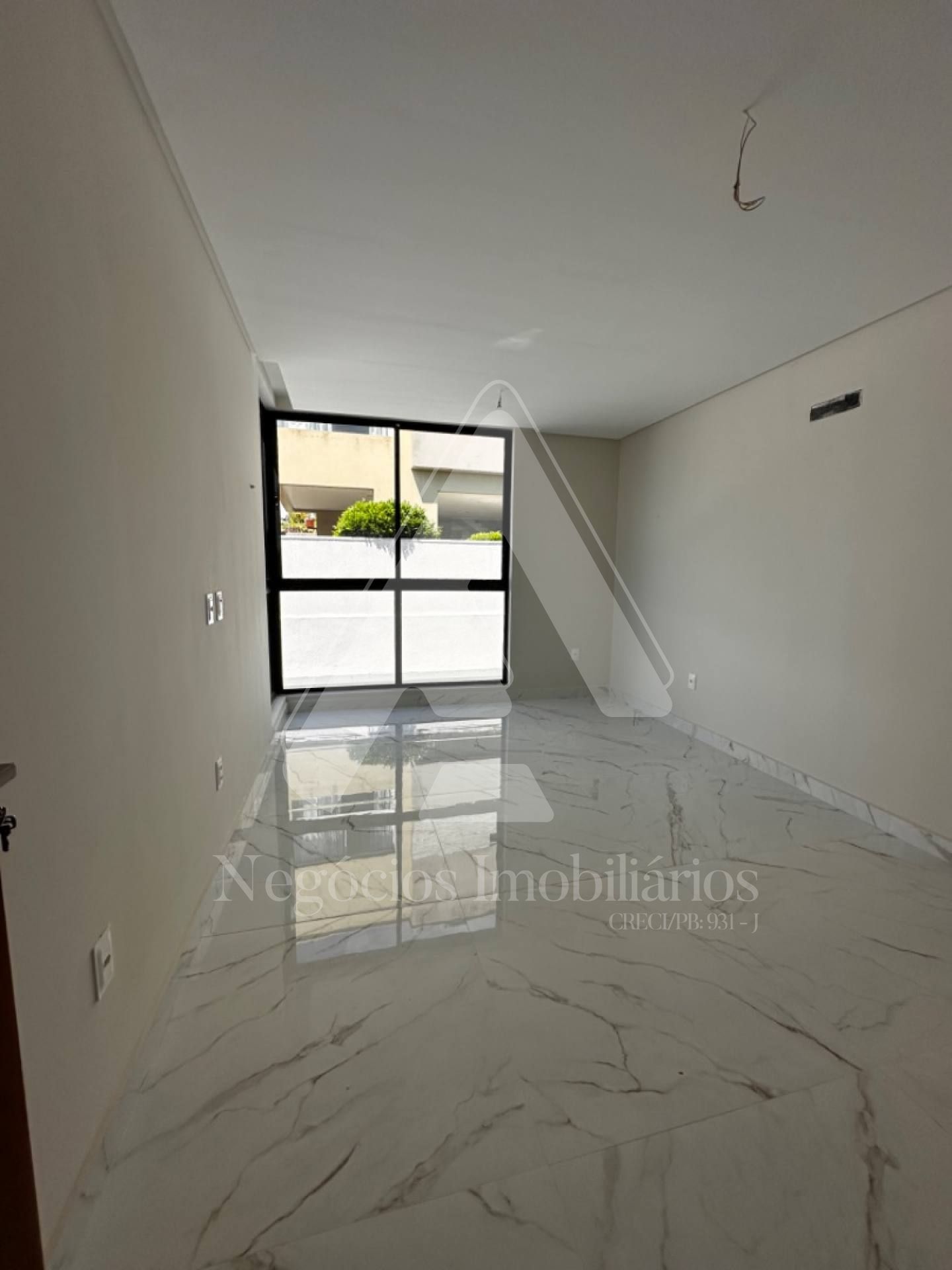 Casa de Condomínio à venda com 5 quartos, 340m² - Foto 13