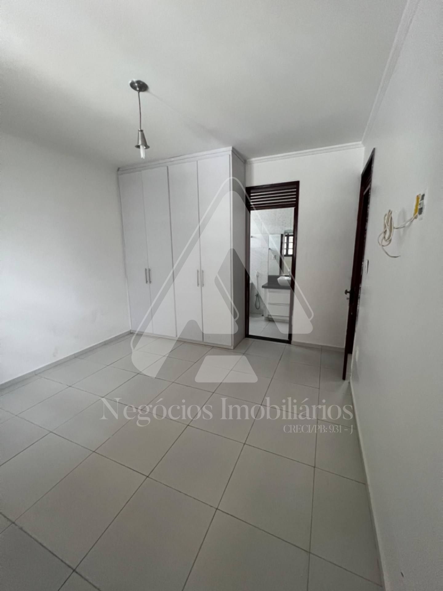 Casa à venda com 4 quartos, 270m² - Foto 30