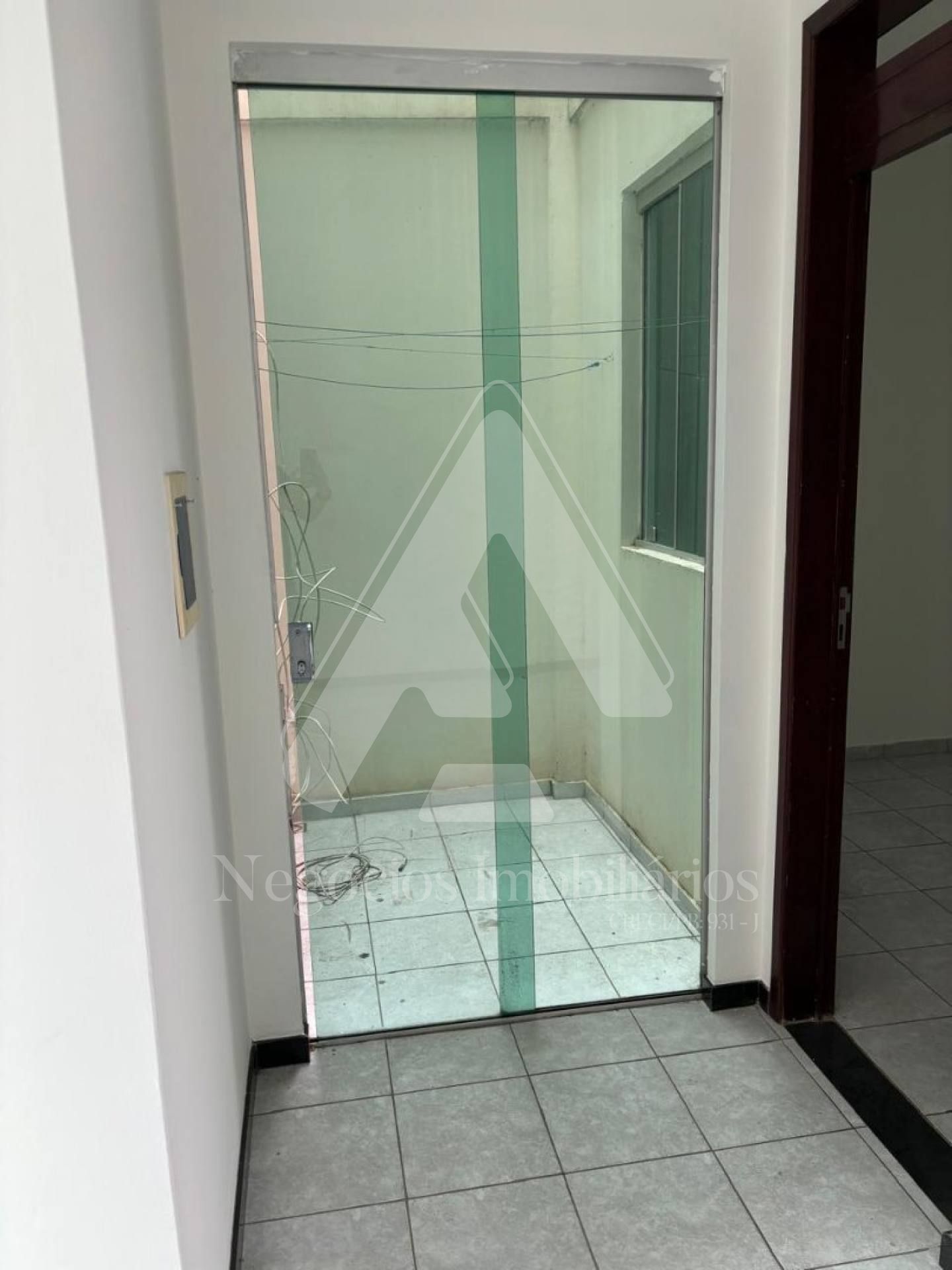 Apartamento para alugar com 3 quartos, 77m² - Foto 9