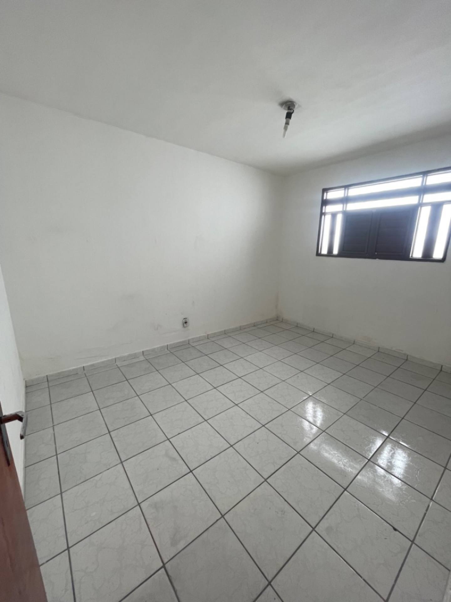 Casa à venda com 3 quartos, 420m² - Foto 10