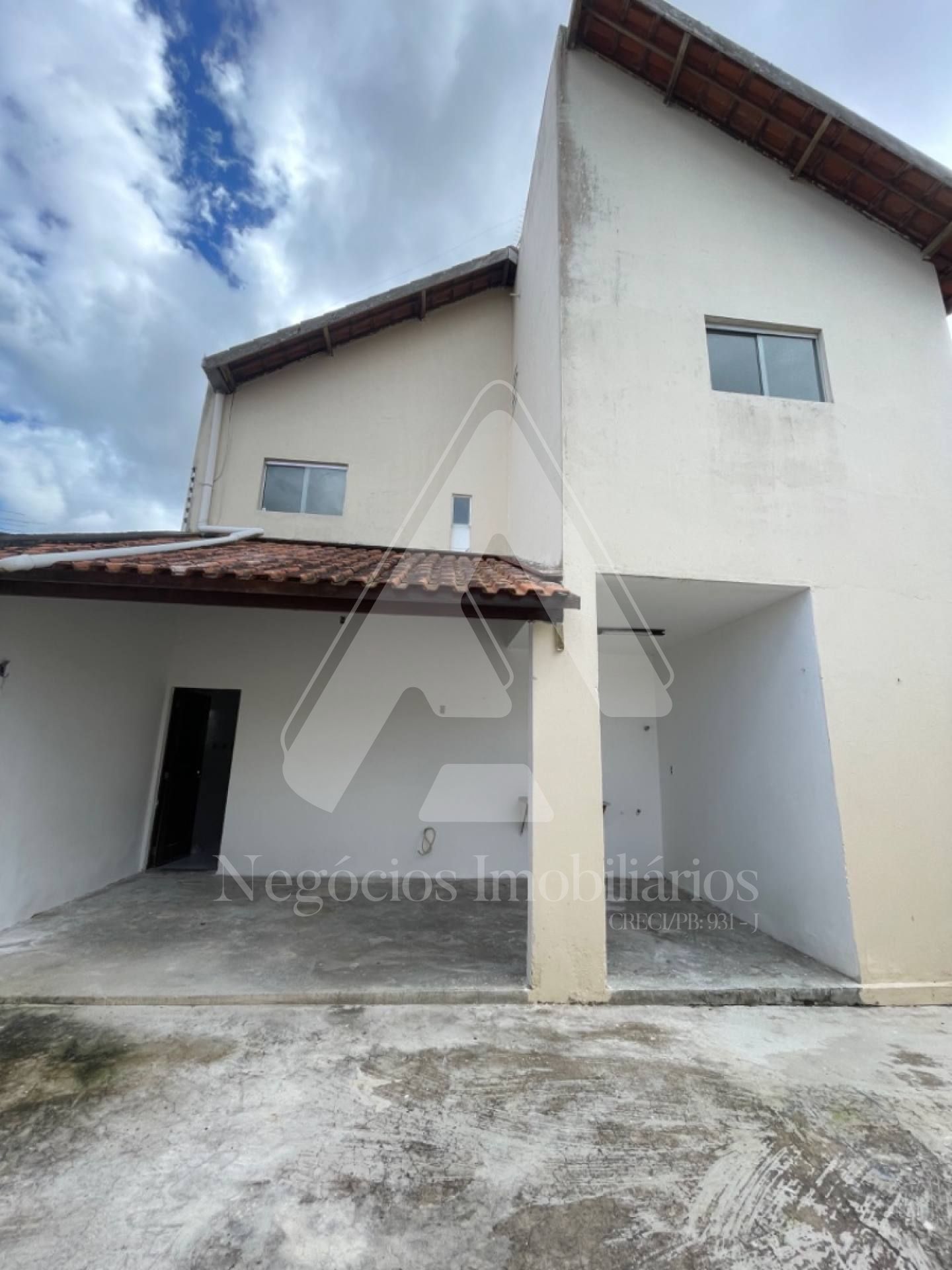 Casa à venda com 4 quartos, 250m² - Foto 18