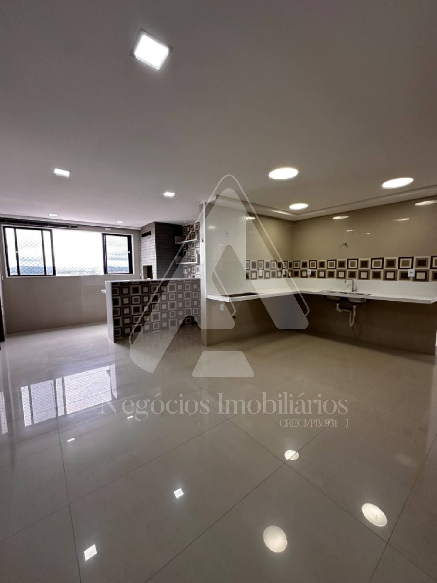 Apartamento à venda com 4 quartos, 250m² - Foto 5