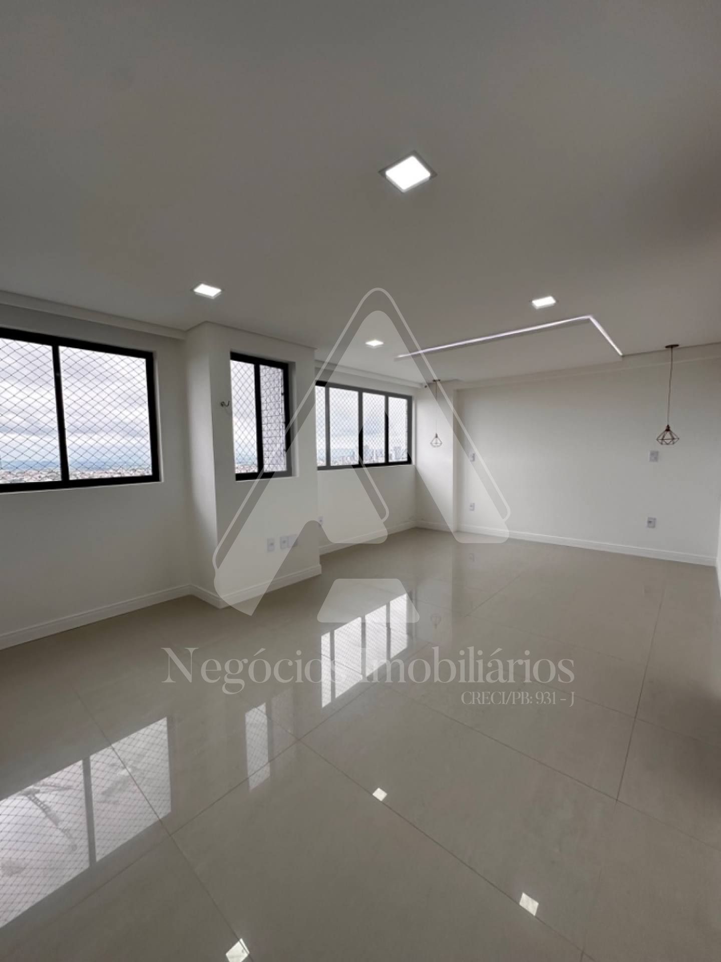 Apartamento à venda com 4 quartos, 250m² - Foto 8