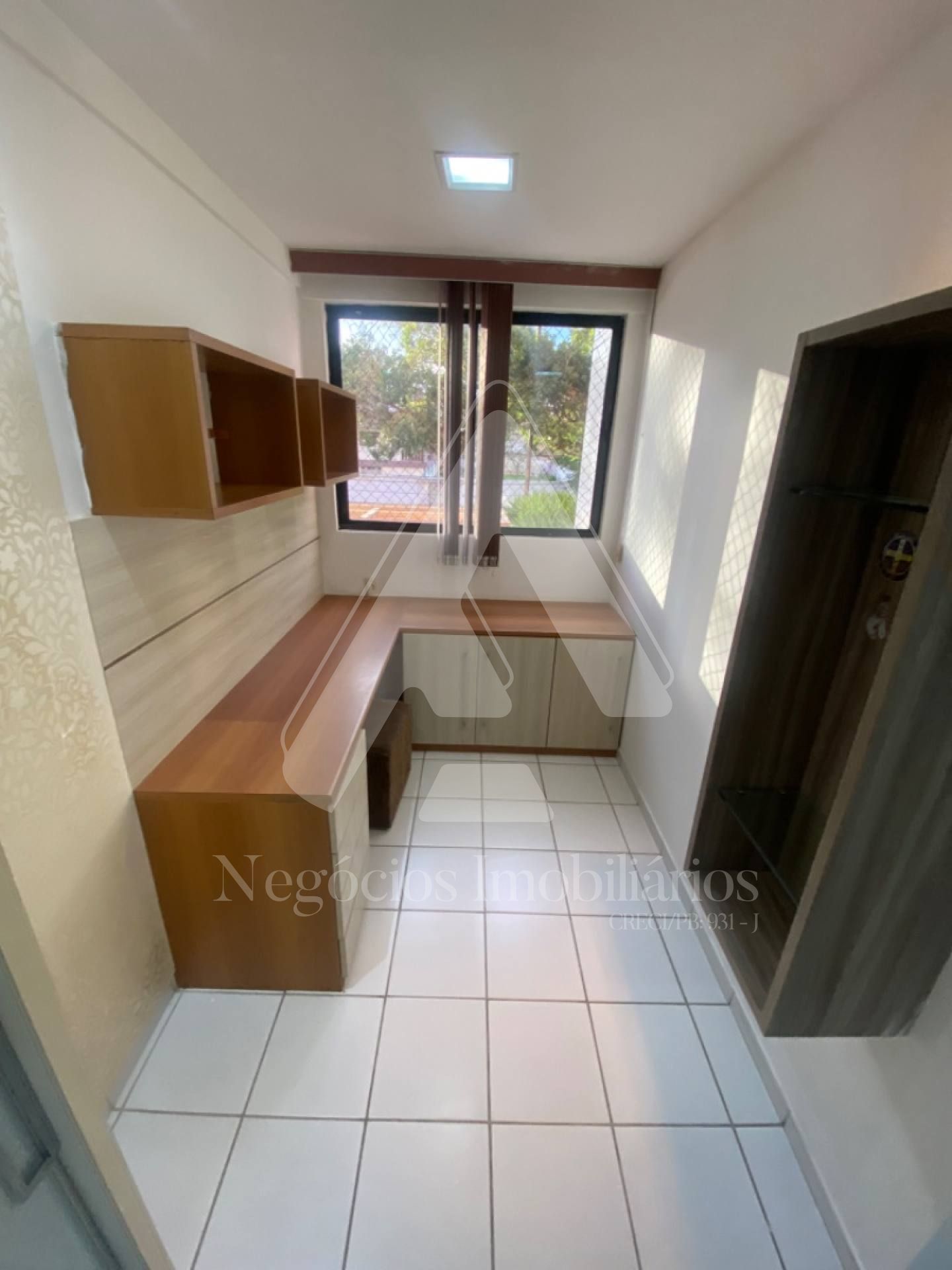 Apartamento à venda com 3 quartos, 133m² - Foto 10