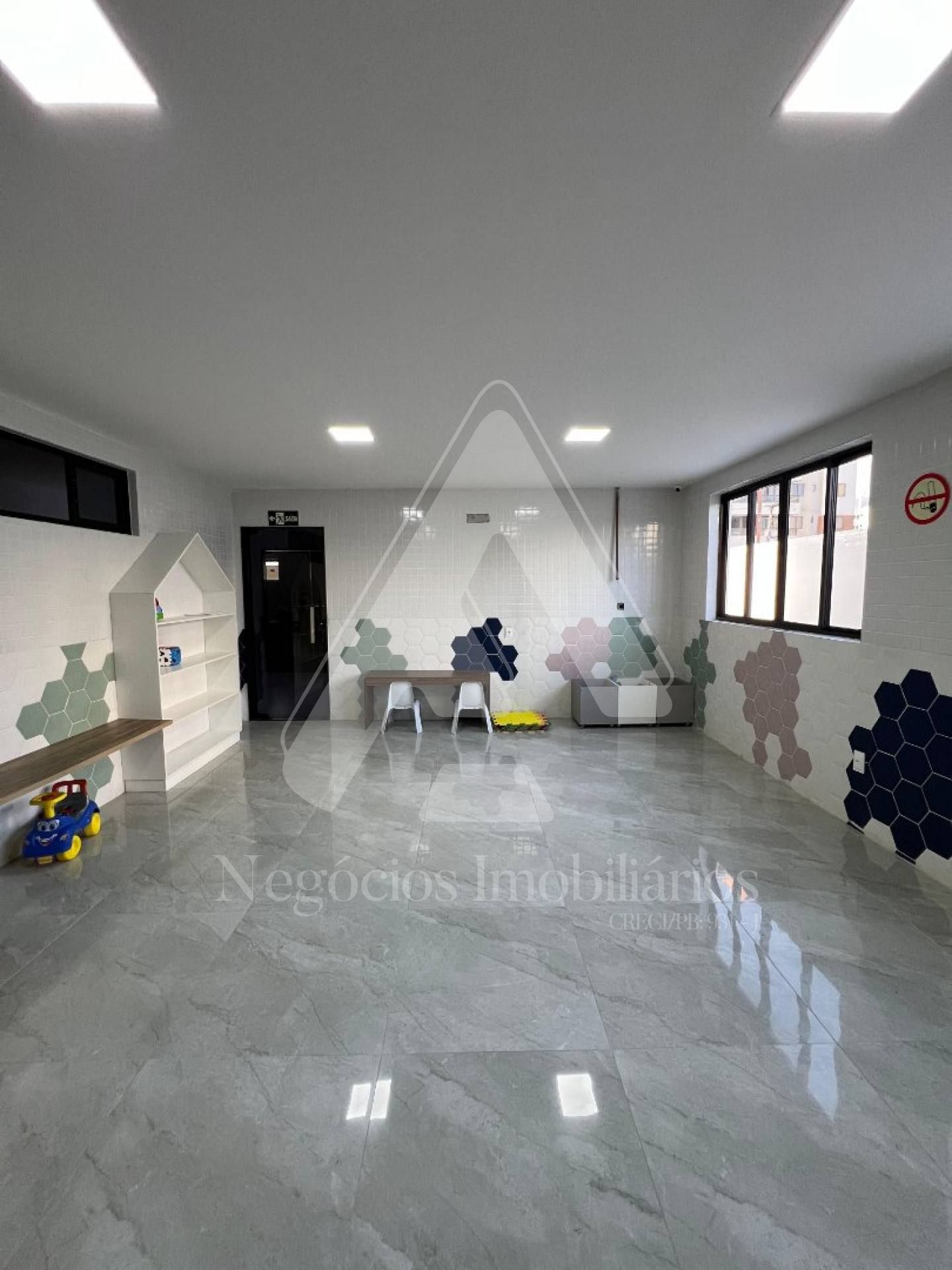 Apartamento para alugar com 1 quarto, 47m² - Foto 27