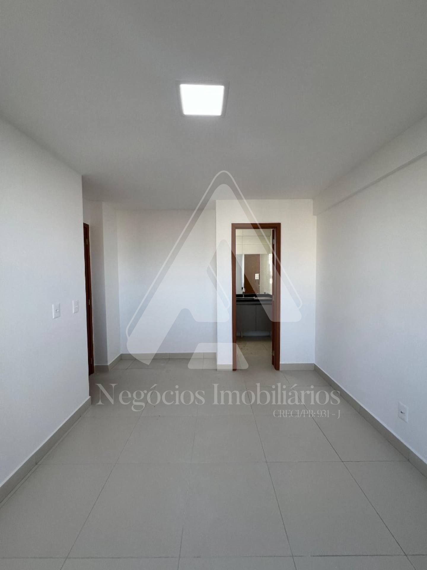 Apartamento para alugar com 2 quartos, 60m² - Foto 2