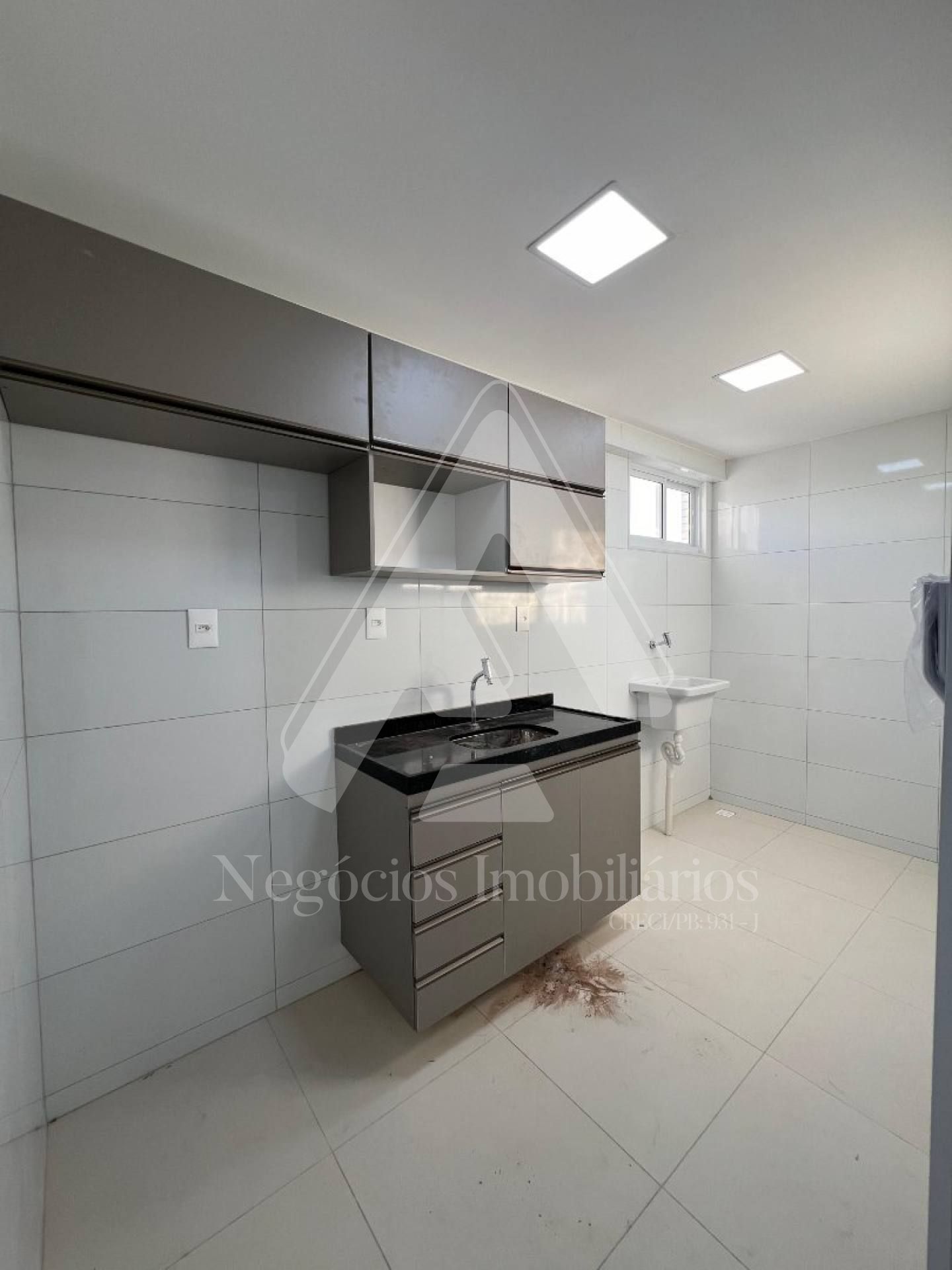 Apartamento para alugar com 2 quartos, 60m² - Foto 8