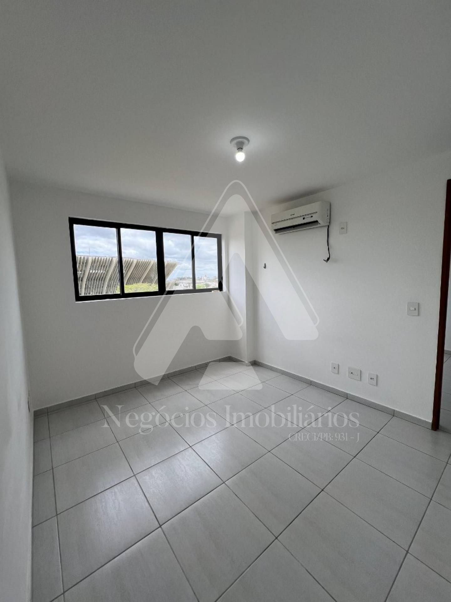 Apartamento à venda com 1 quarto, 37m² - Foto 6