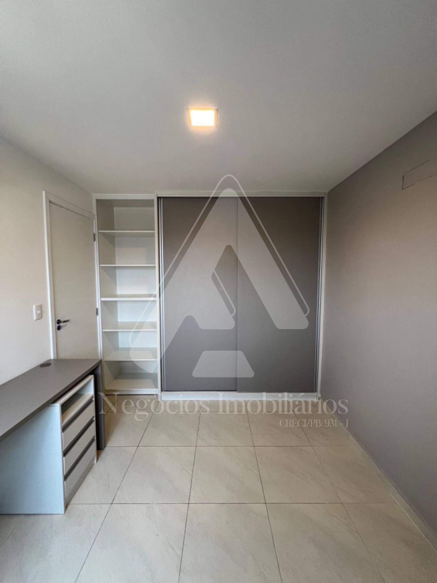 Apartamento à venda com 2 quartos, 60m² - Foto 9