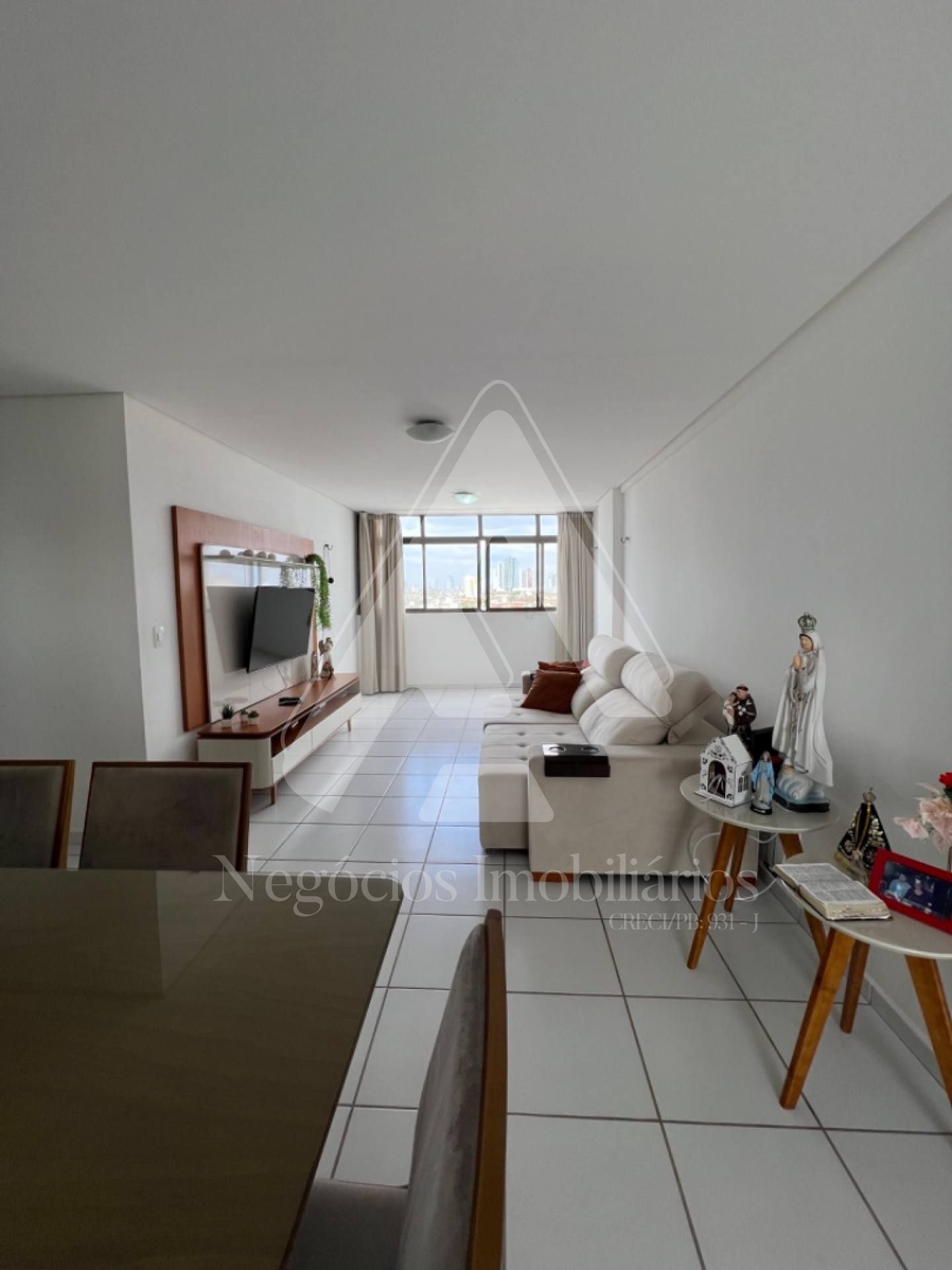 Apartamento à venda com 3 quartos, 144m² - Foto 10