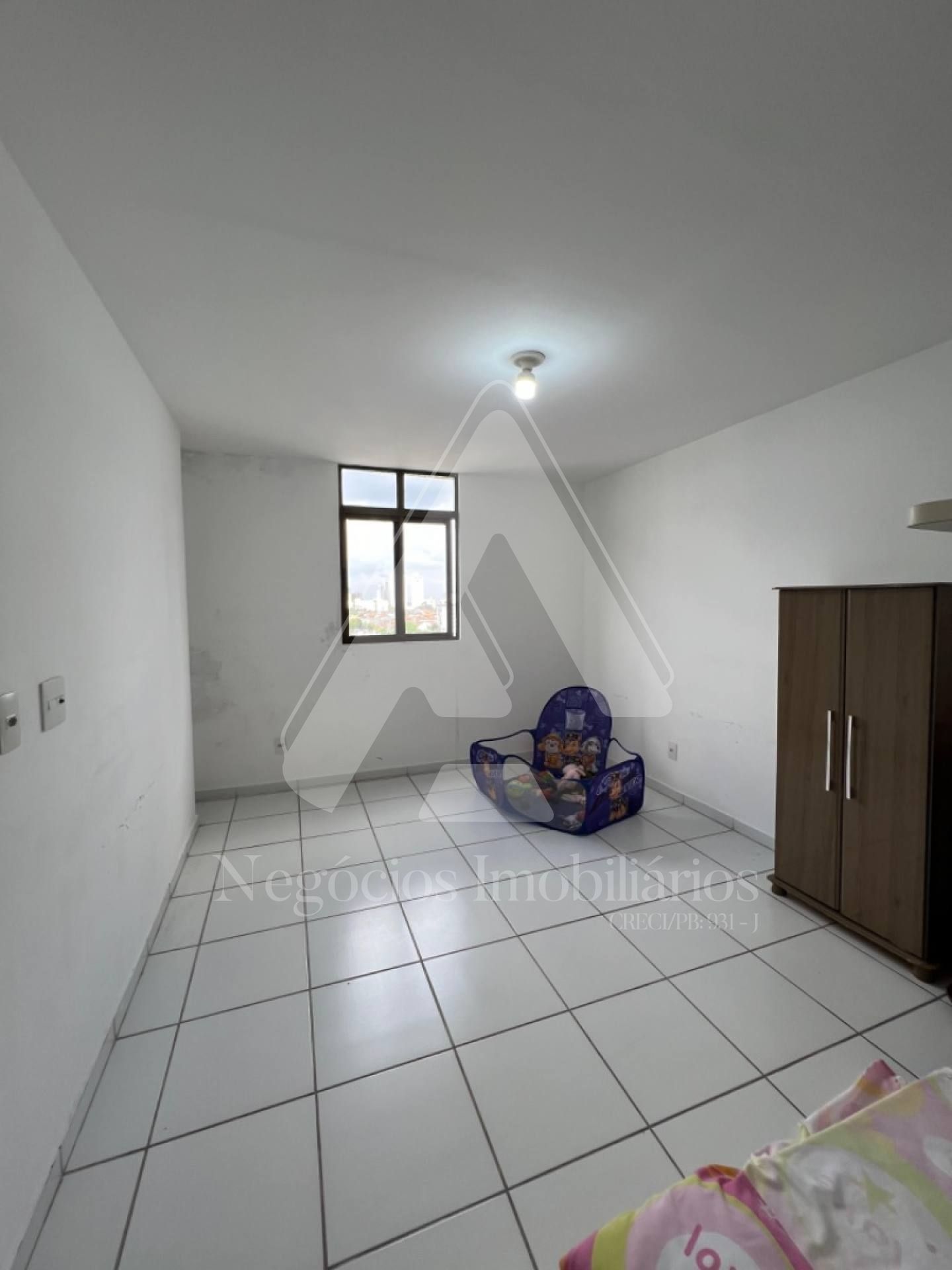 Apartamento à venda com 3 quartos, 144m² - Foto 27