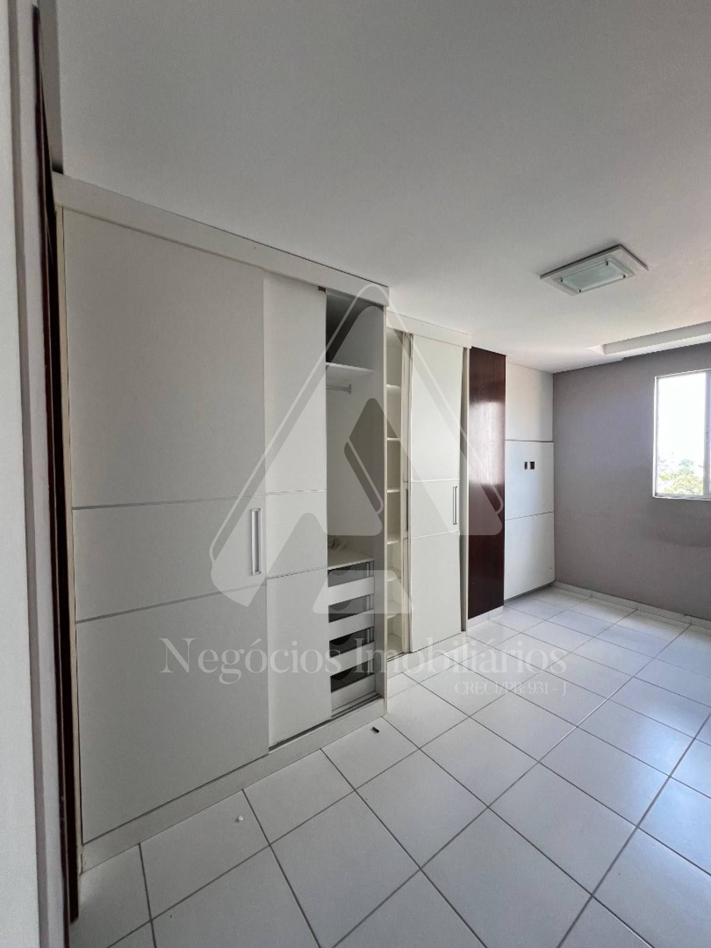 Apartamento à venda com 2 quartos, 74m² - Foto 11