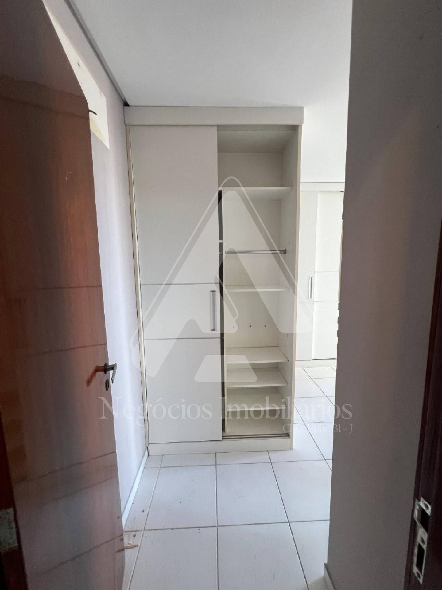 Apartamento à venda com 2 quartos, 74m² - Foto 13