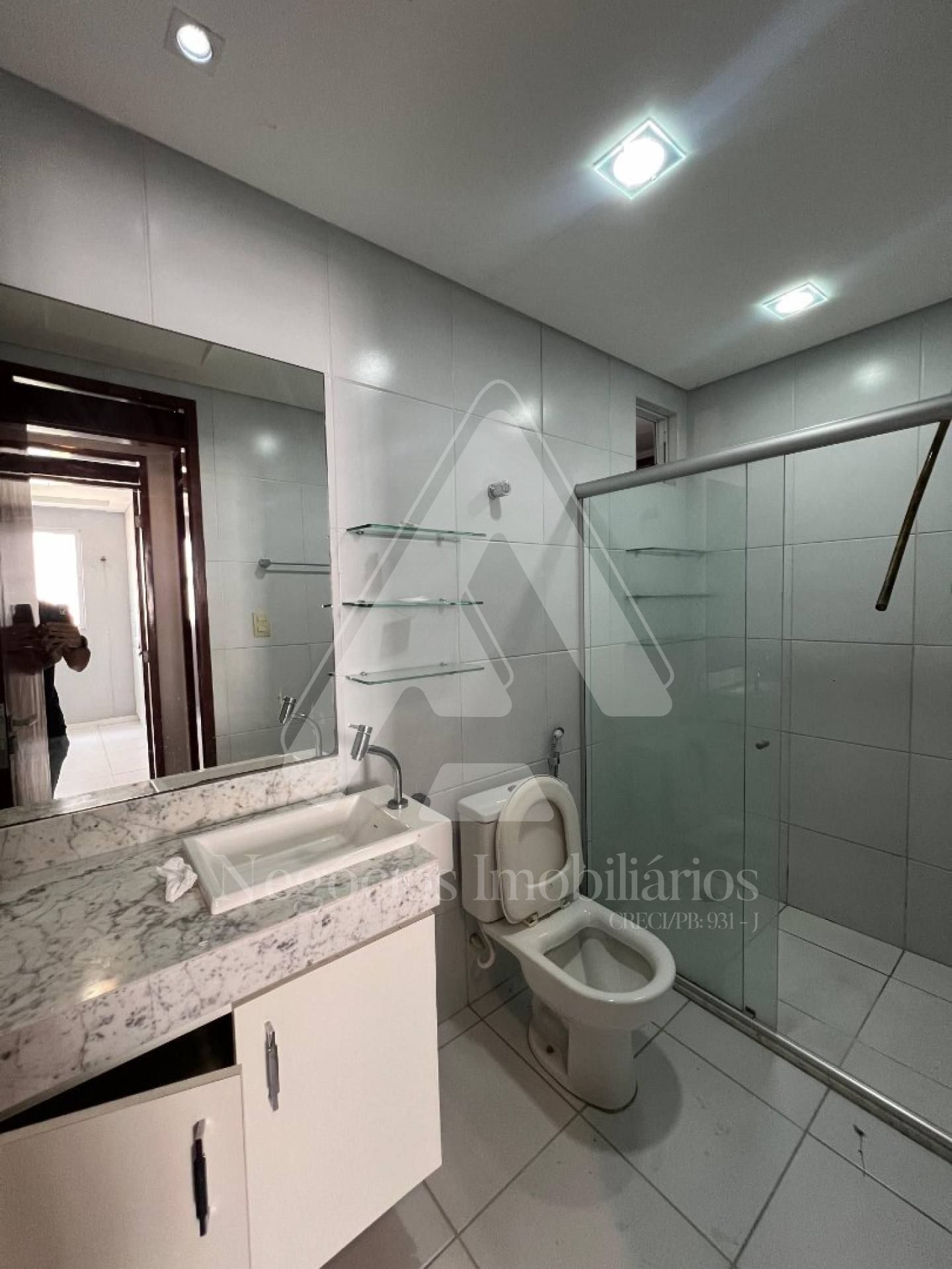 Apartamento à venda com 2 quartos, 74m² - Foto 17