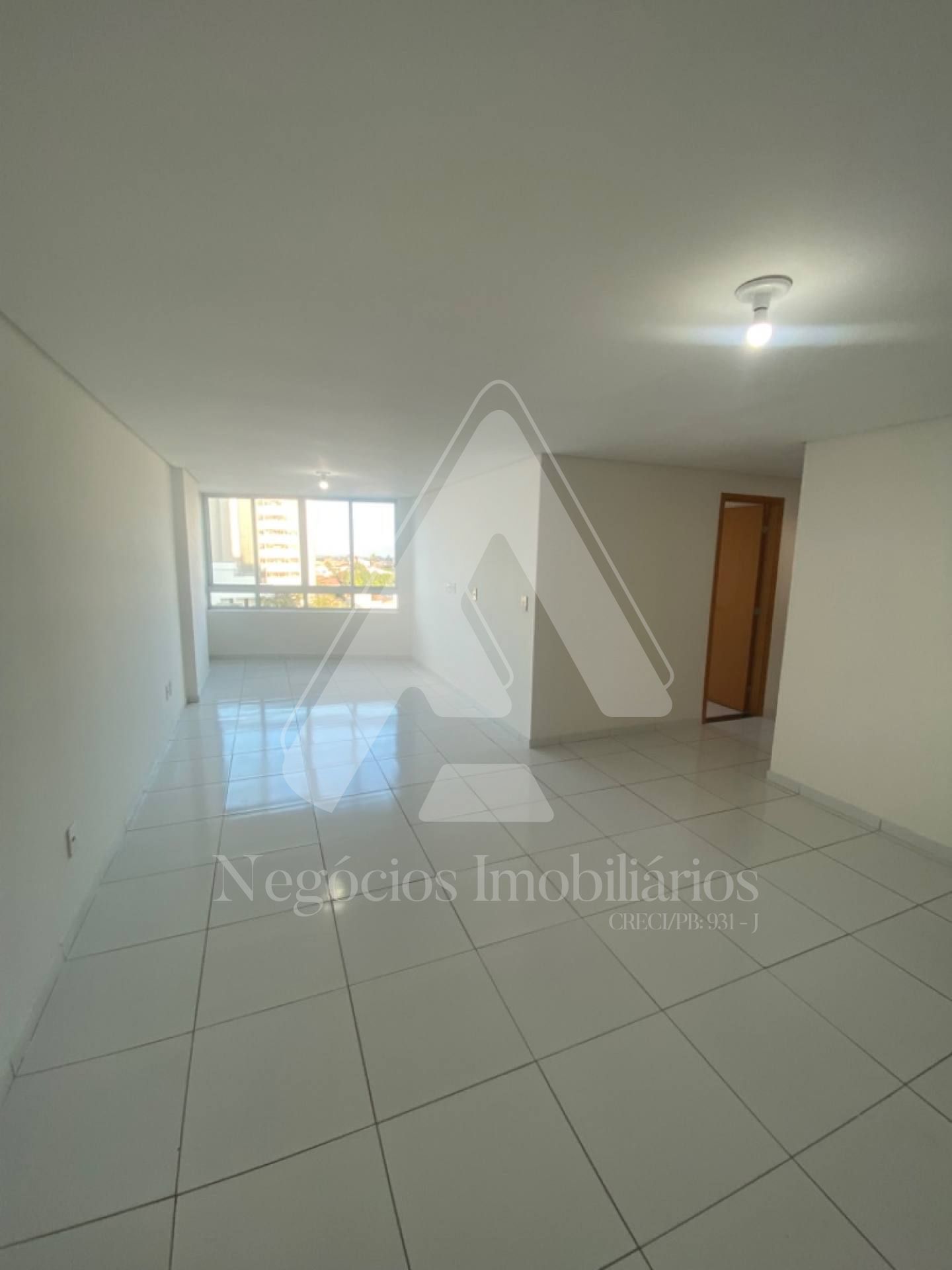 Apartamento à venda com 3 quartos, 97m² - Foto 13