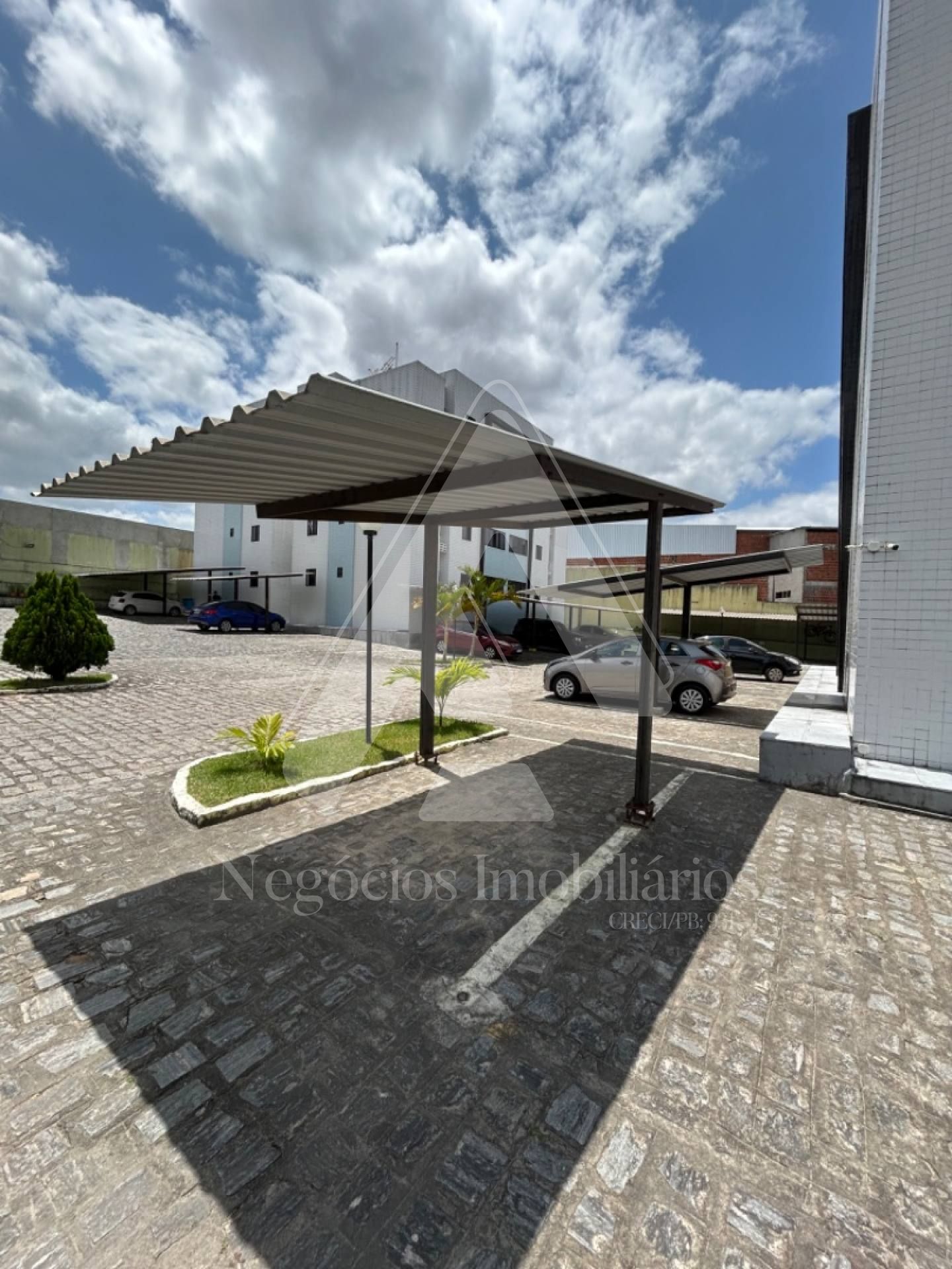 Apartamento à venda com 3 quartos, 75m² - Foto 13