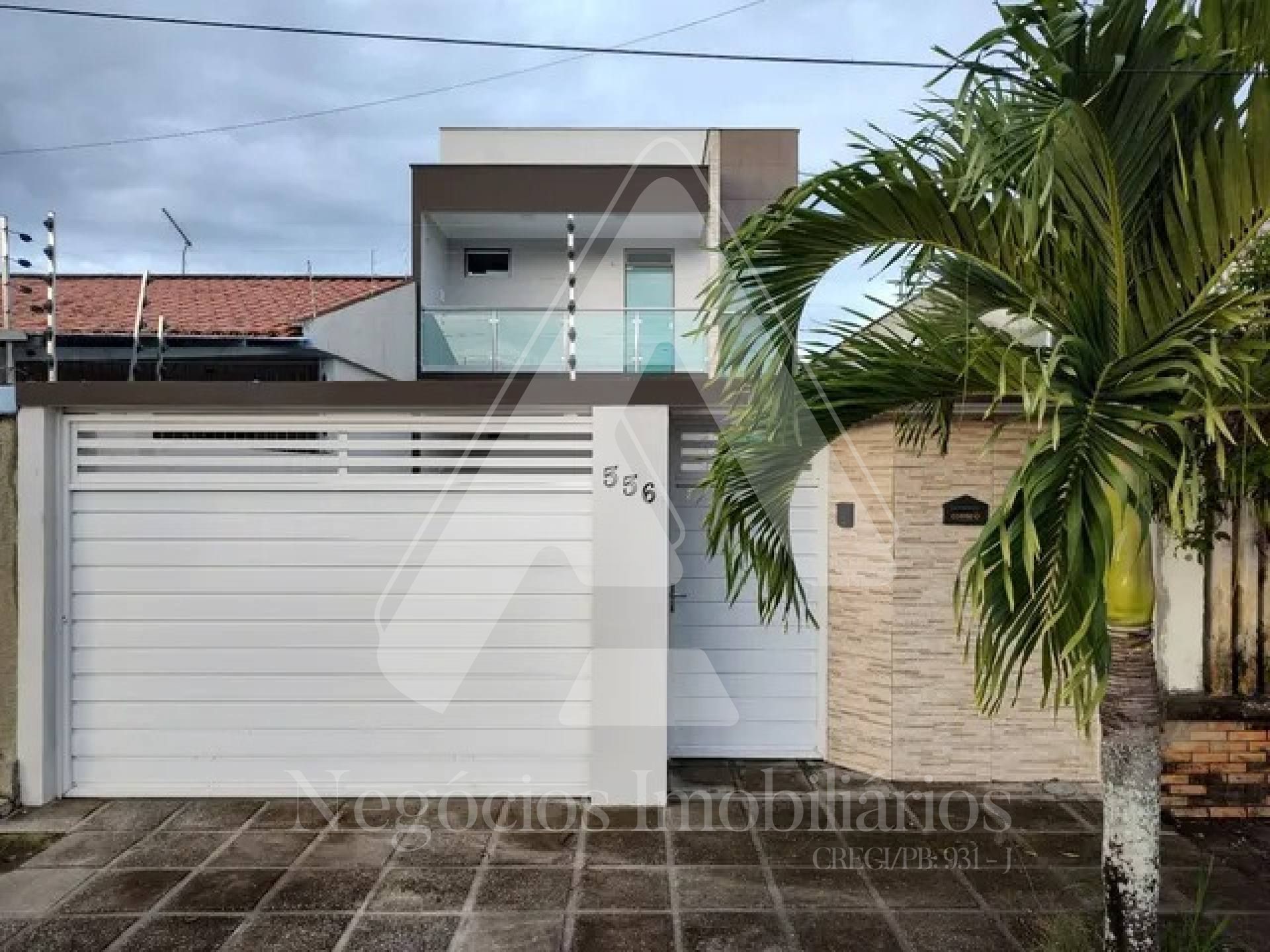 Casa à venda com 4 quartos, 153m² - Foto 1