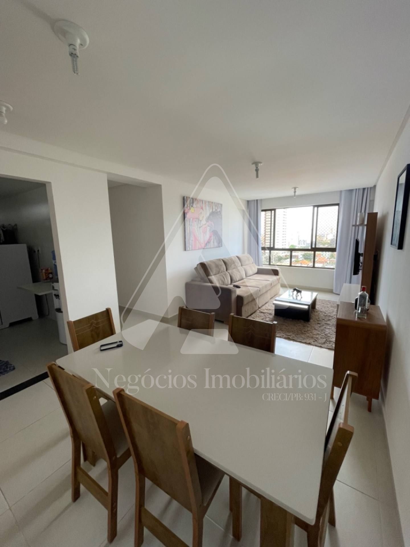 Apartamento à venda com 2 quartos, 73m² - Foto 4