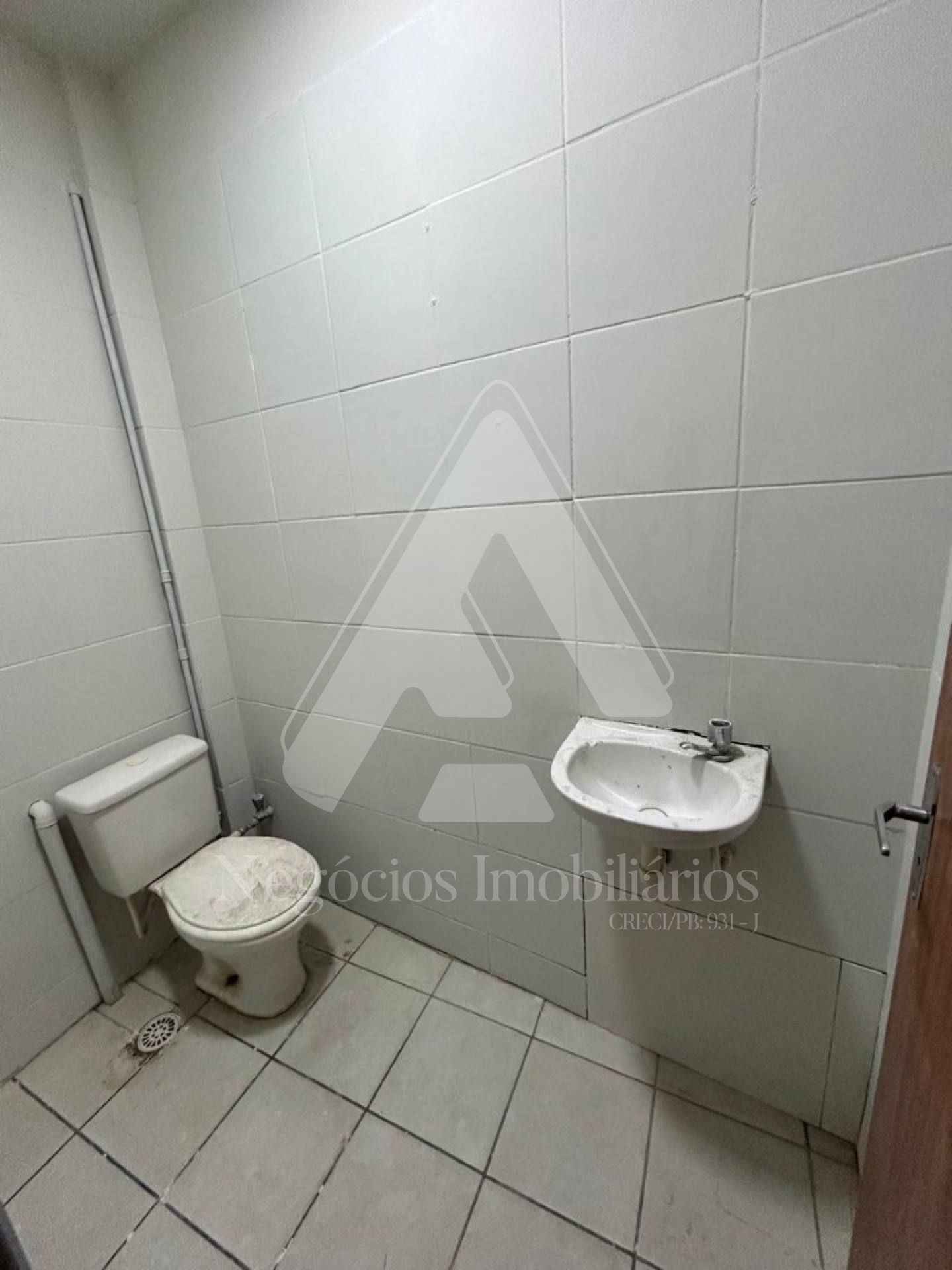 Prédio Inteiro para alugar, 52m² - Foto 2