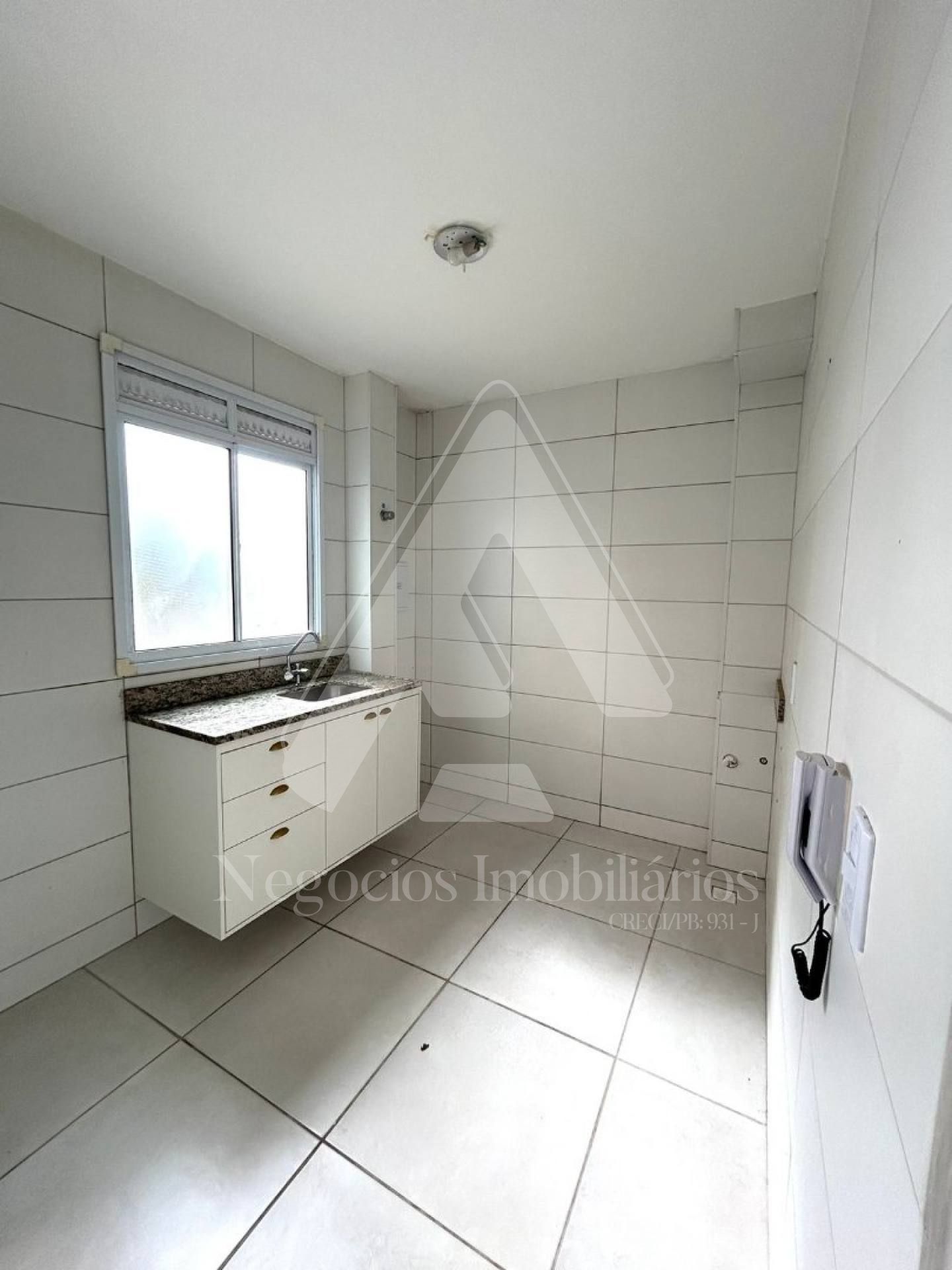 Apartamento à venda com 2 quartos, 41m² - Foto 3