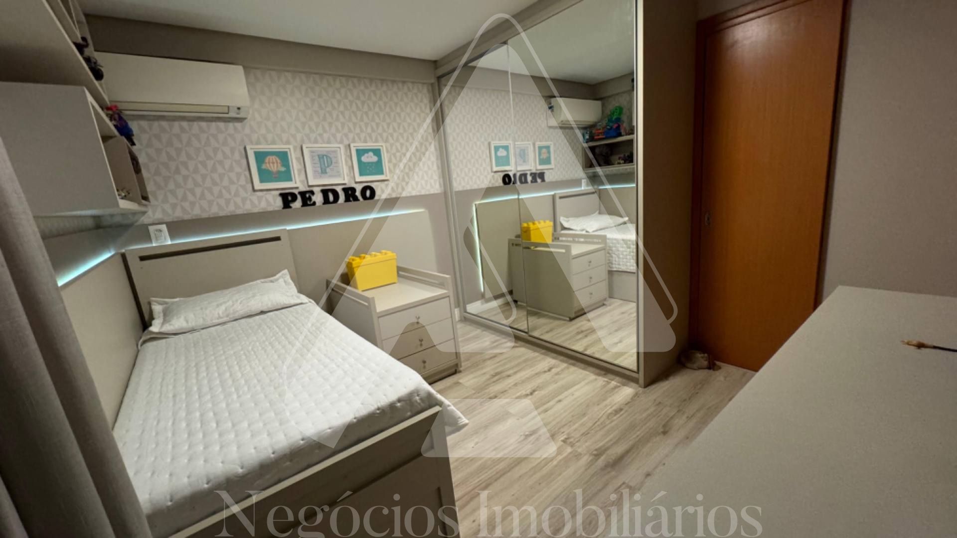 Apartamento à venda com 2 quartos, 107m² - Foto 15