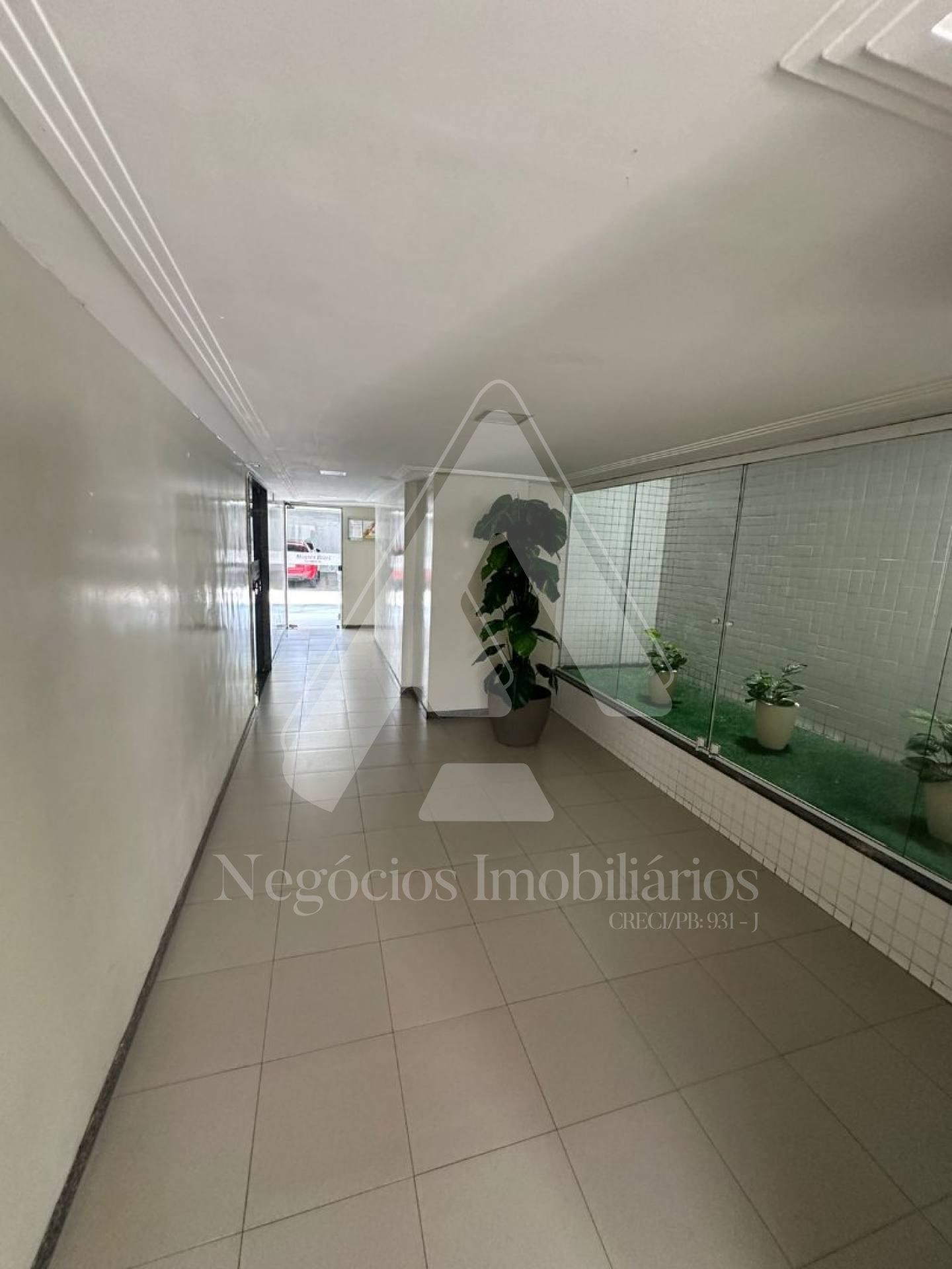 Apartamento à venda com 3 quartos, 98m² - Foto 22