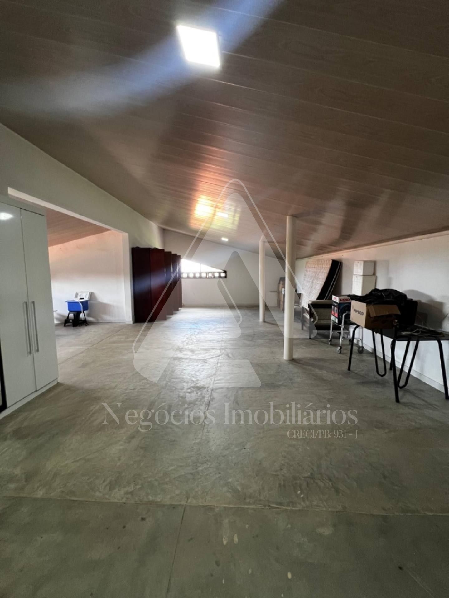 Casa à venda com 4 quartos, 1700m² - Foto 18