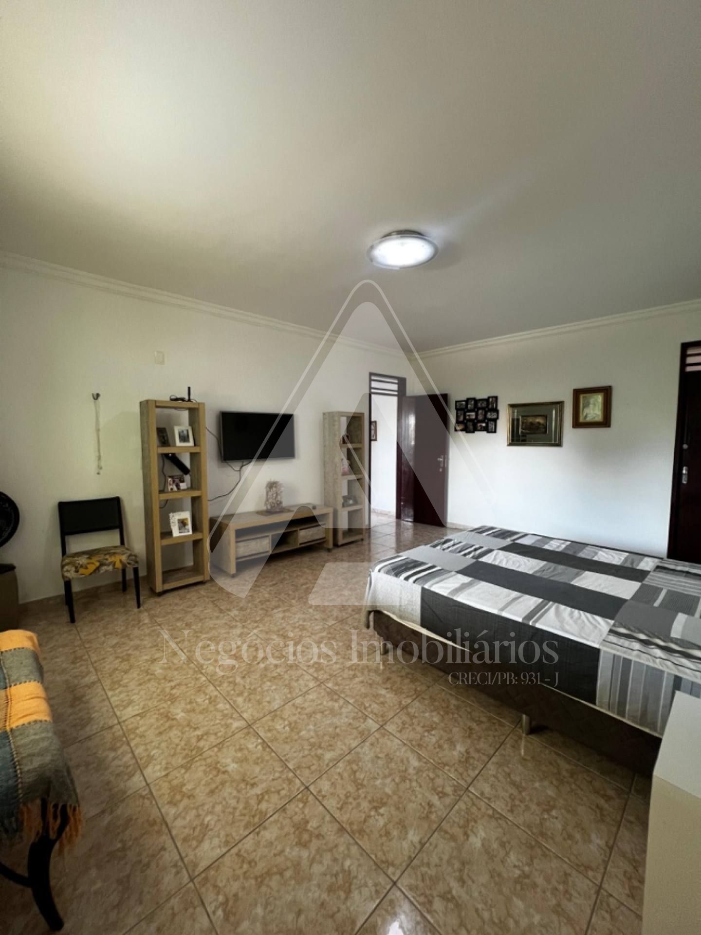 Casa à venda com 4 quartos, 1700m² - Foto 19