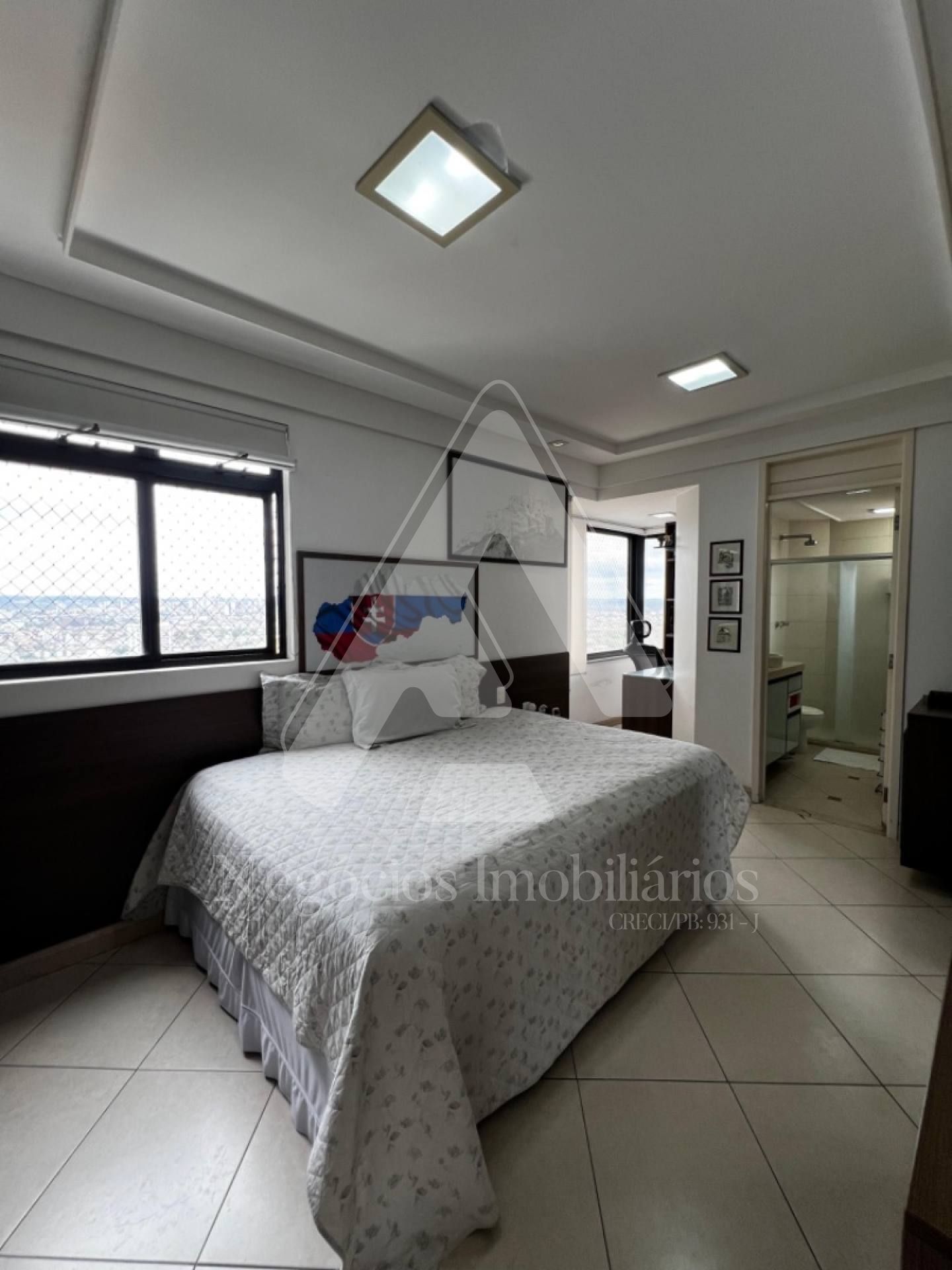 Apartamento à venda com 3 quartos, 220m² - Foto 17