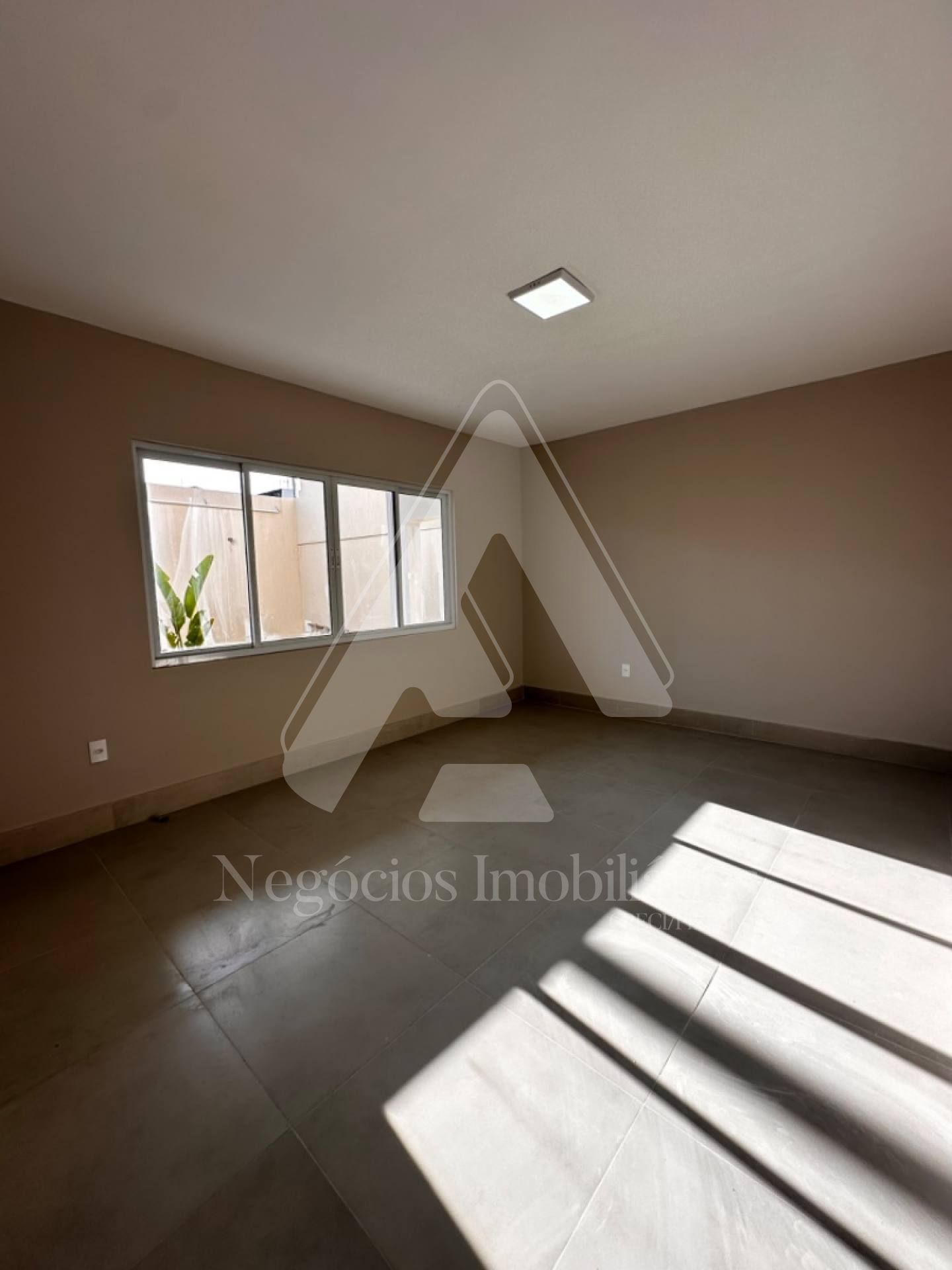 Casa à venda com 4 quartos, 720m² - Foto 10