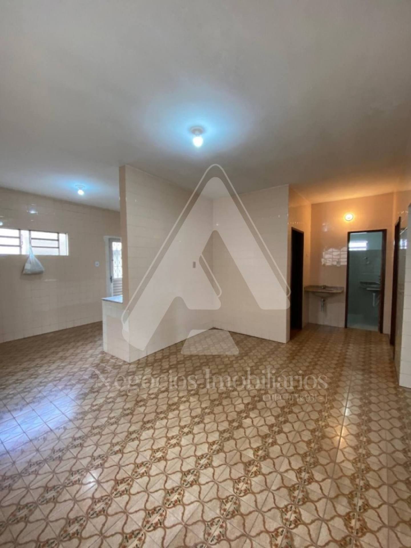 Casa para alugar com 3 quartos, 360m² - Foto 9