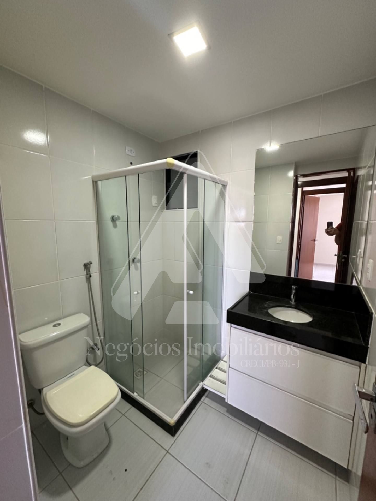 Apartamento à venda com 3 quartos, 92m² - Foto 3