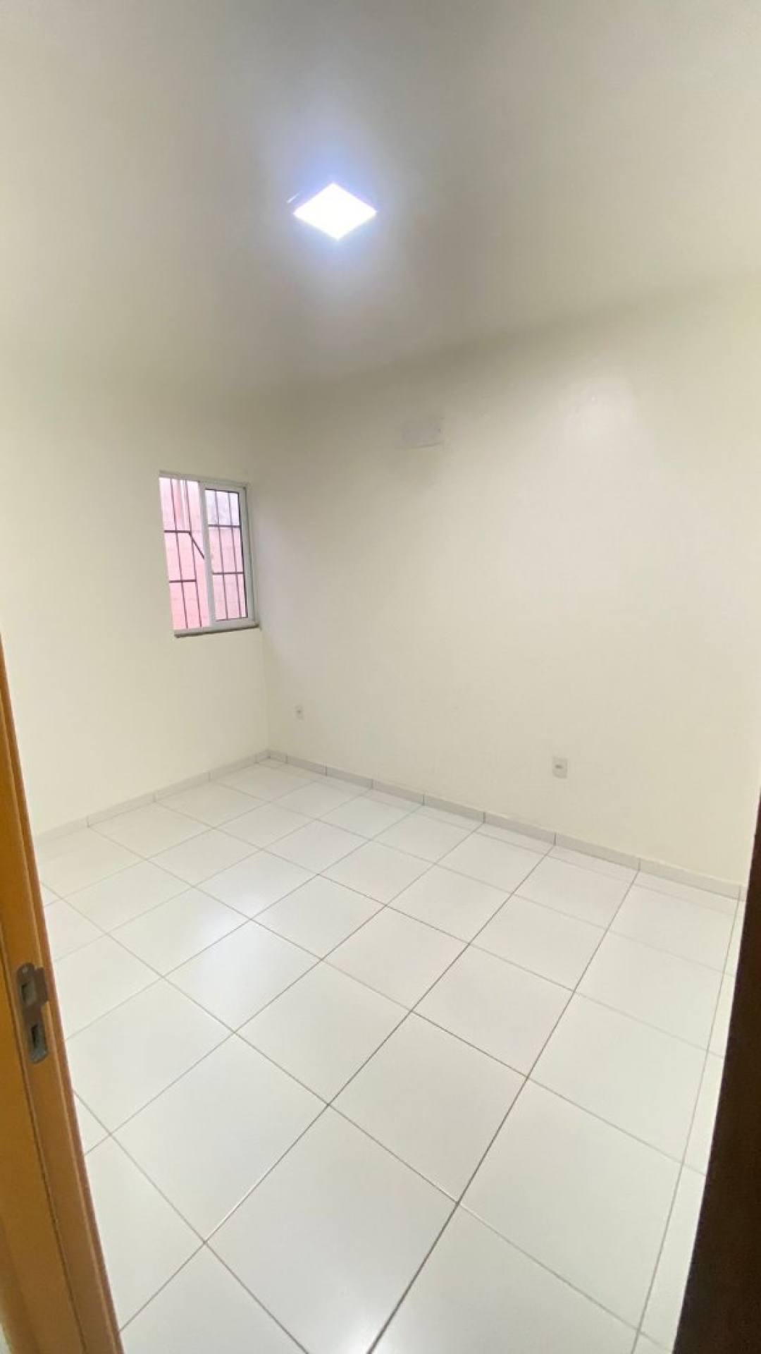 Casa para alugar com 2 quartos, 130m² - Foto 3