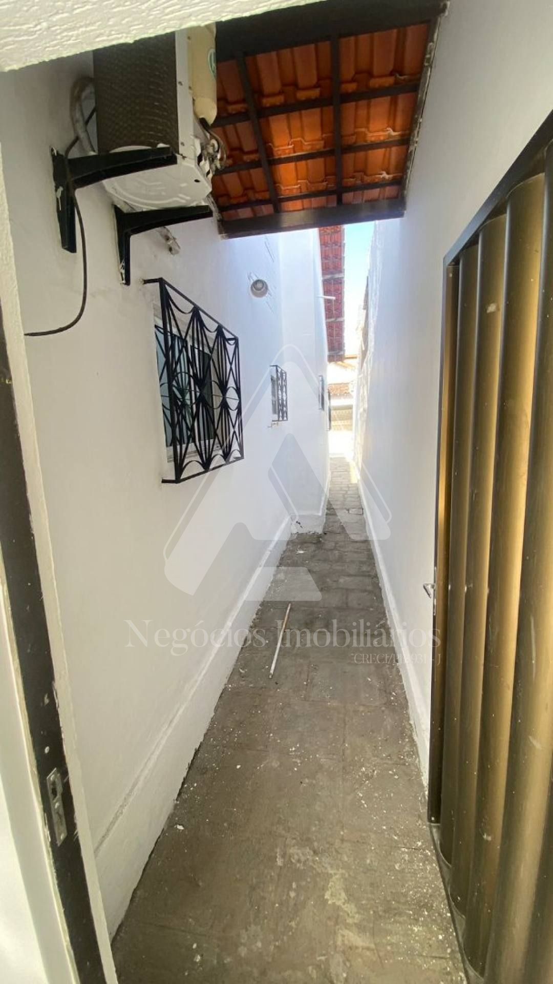 Casa à venda com 3 quartos, 240m² - Foto 17