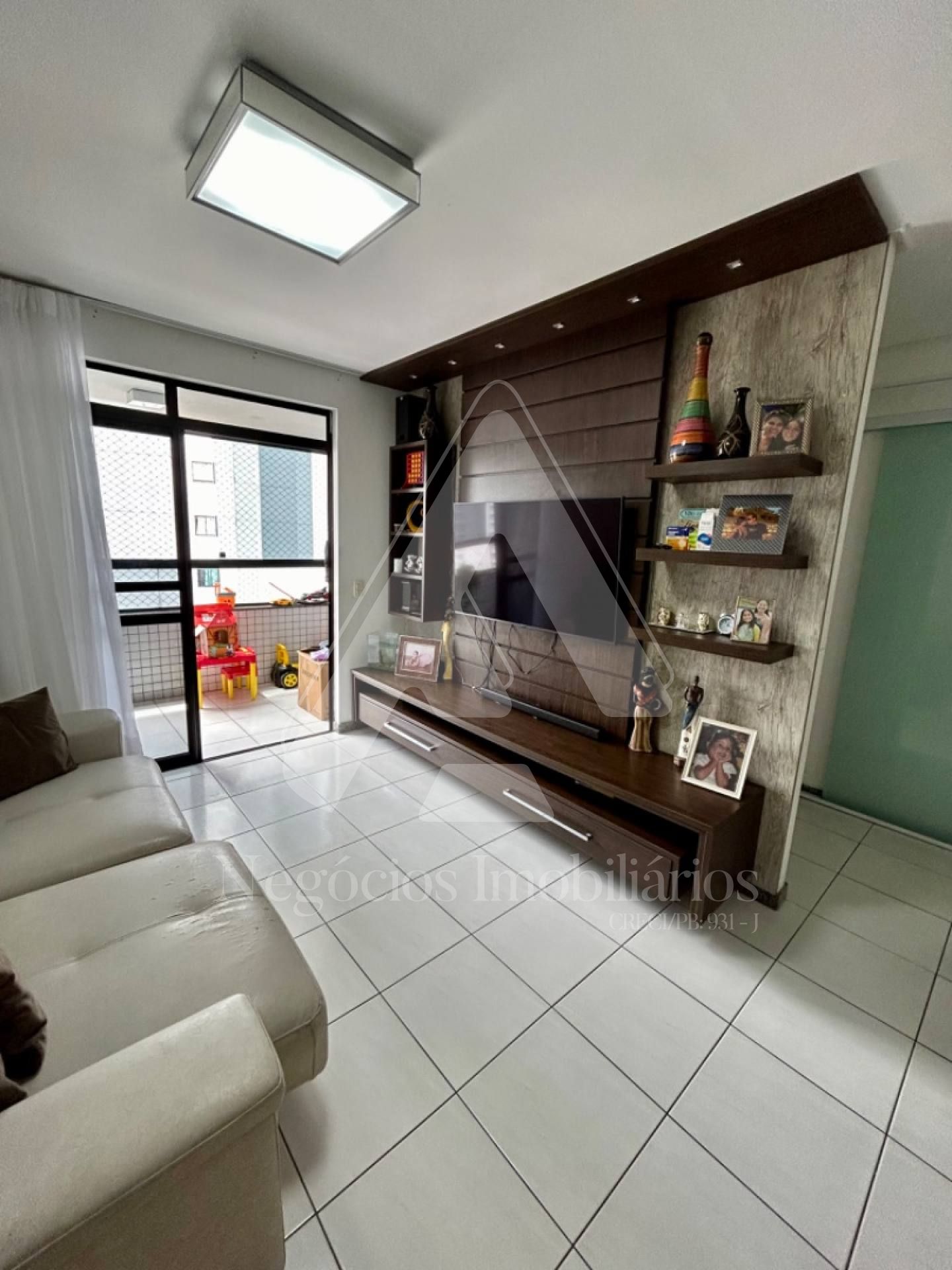 Apartamento à venda com 3 quartos, 125m² - Foto 4