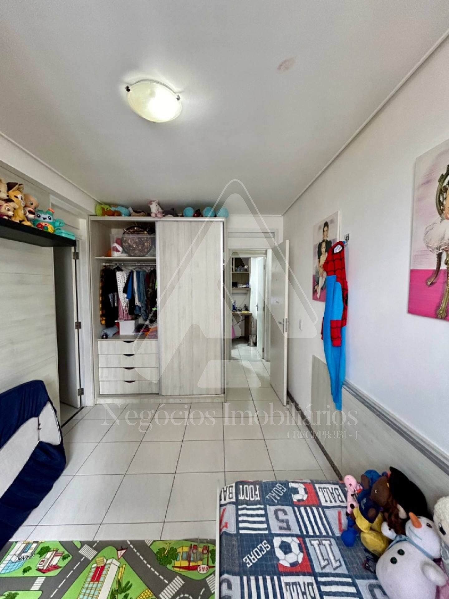 Apartamento à venda com 3 quartos, 125m² - Foto 11