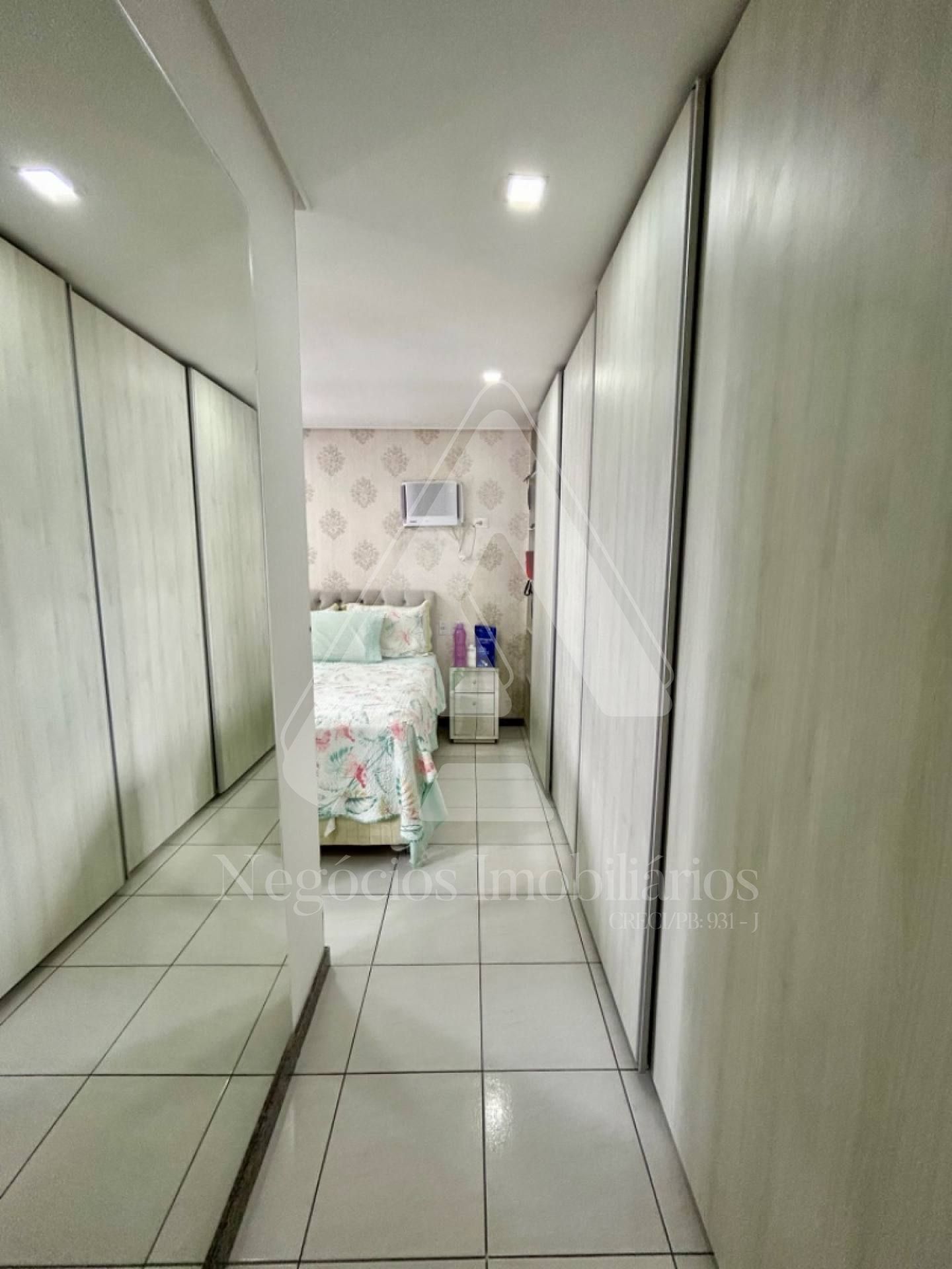 Apartamento à venda com 3 quartos, 125m² - Foto 12