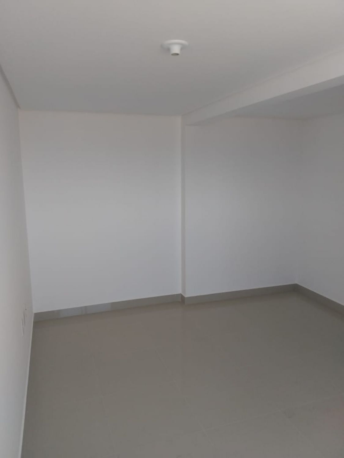 Apartamento à venda com 3 quartos, 91m² - Foto 8