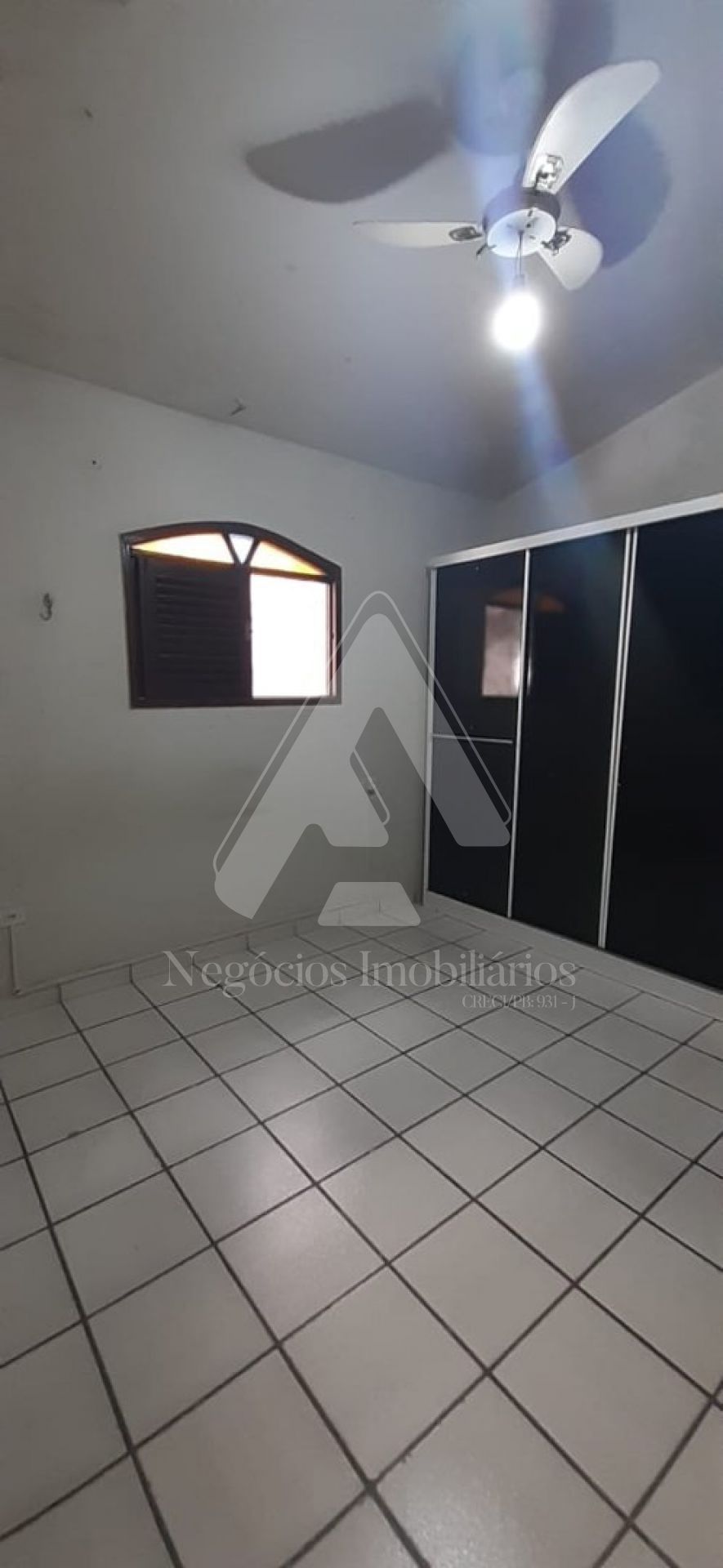 Casa à venda com 4 quartos, 160m² - Foto 9