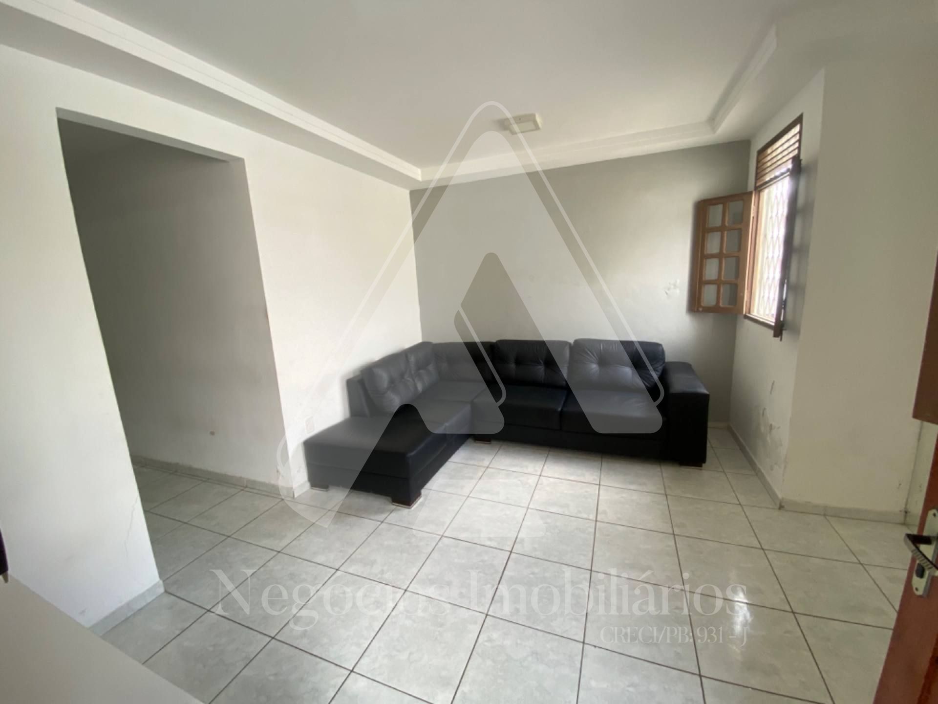 Casa à venda com 3 quartos, 270m² - Foto 4