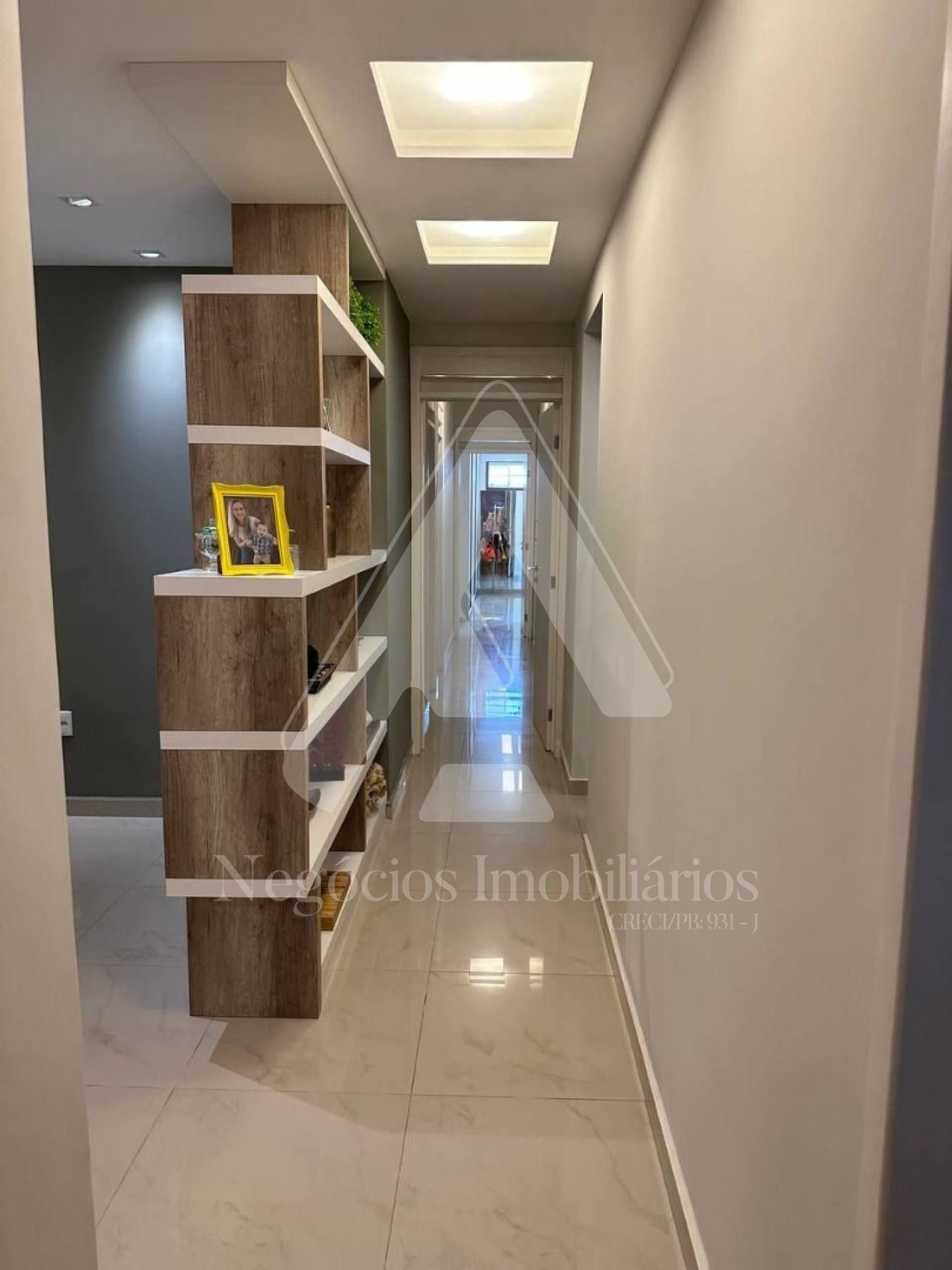 Casa à venda com 3 quartos, 206m² - Foto 15