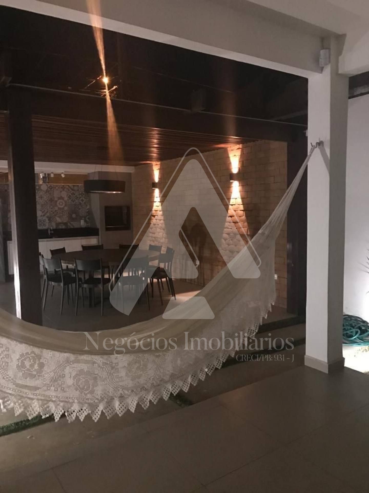 Casa à venda com 3 quartos, 206m² - Foto 19