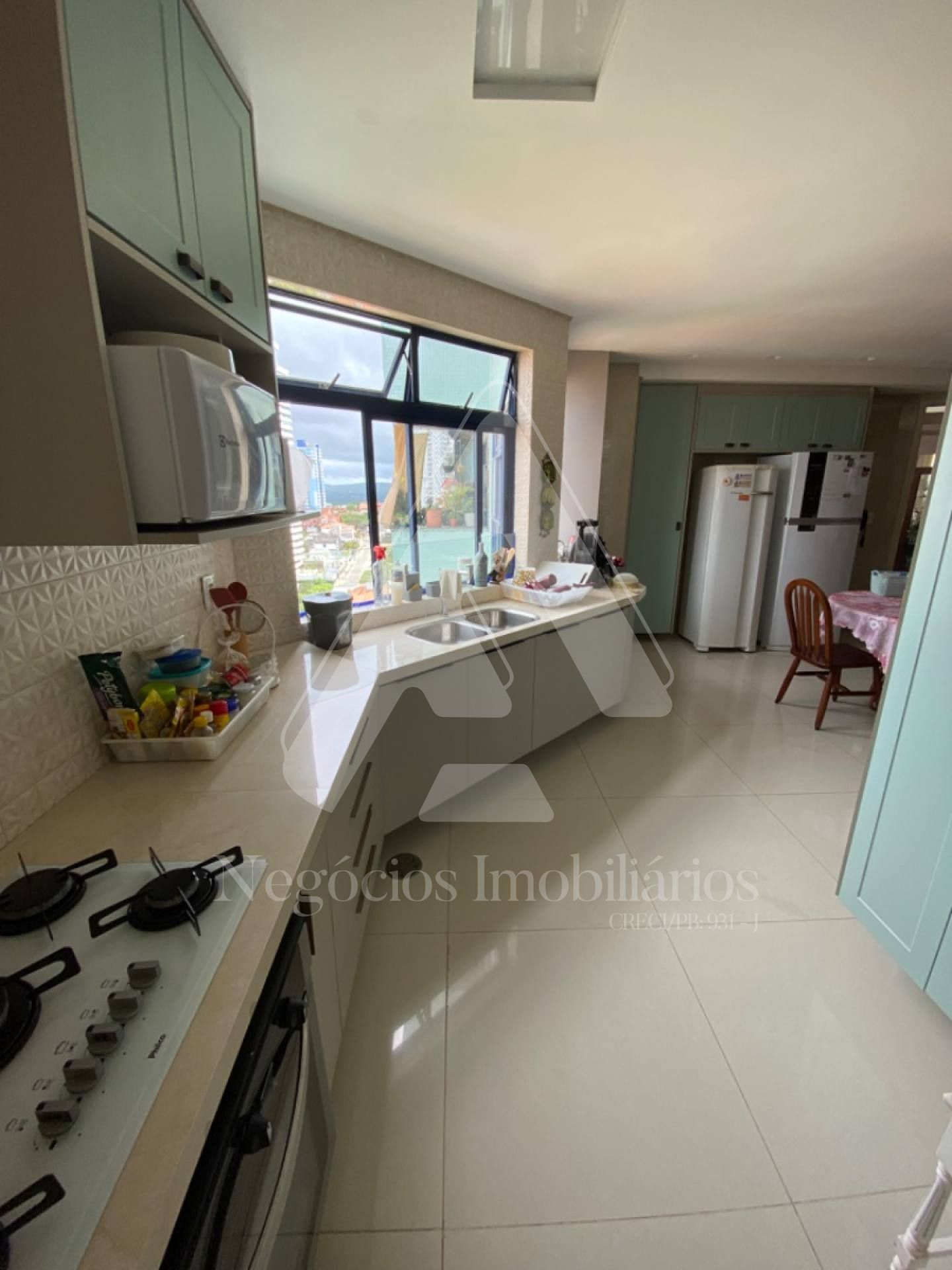 Apartamento à venda com 4 quartos, 320m² - Foto 15